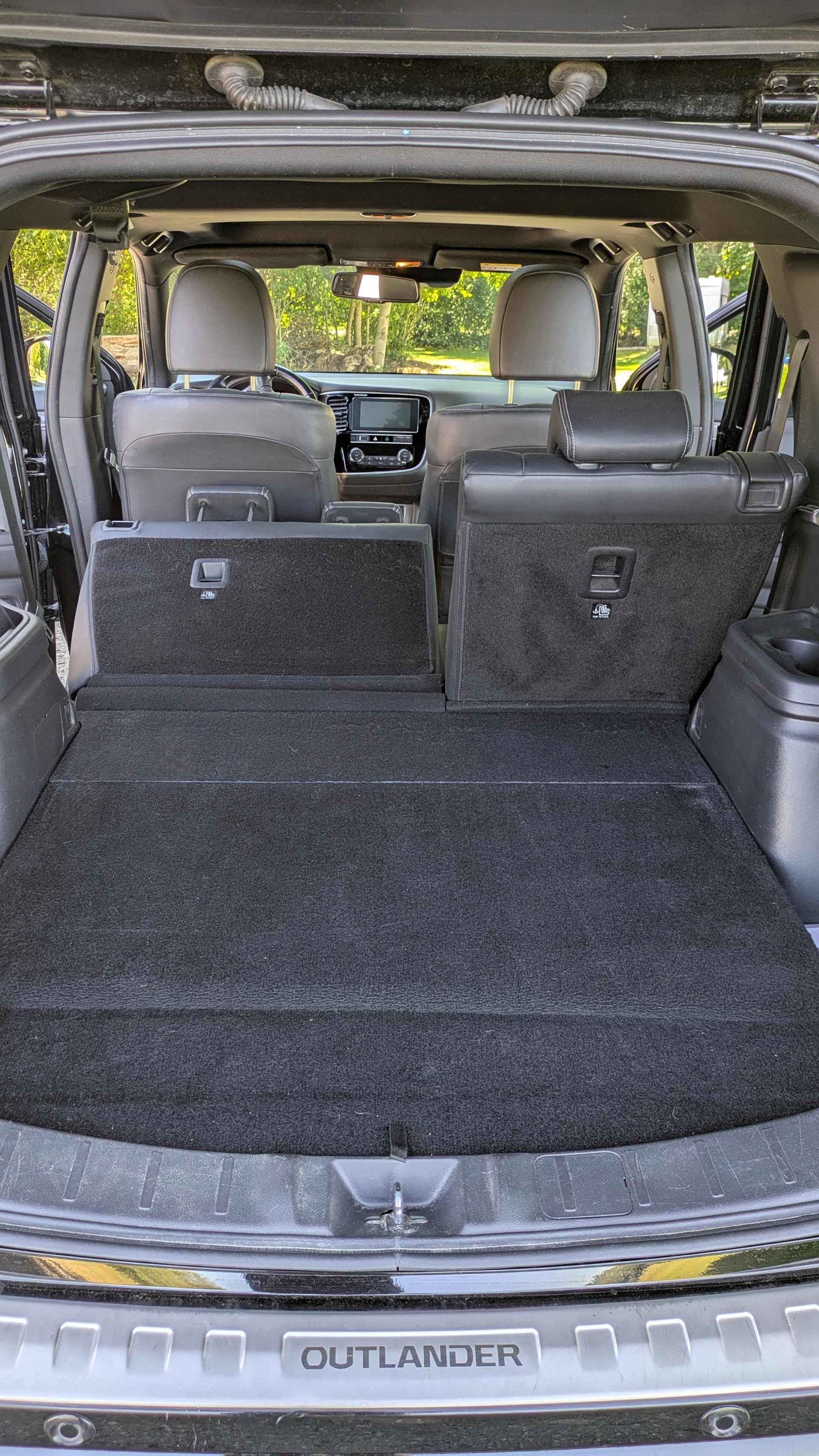 MITSUBISHI Outlander 2.4 PHEV Diamond-image-6