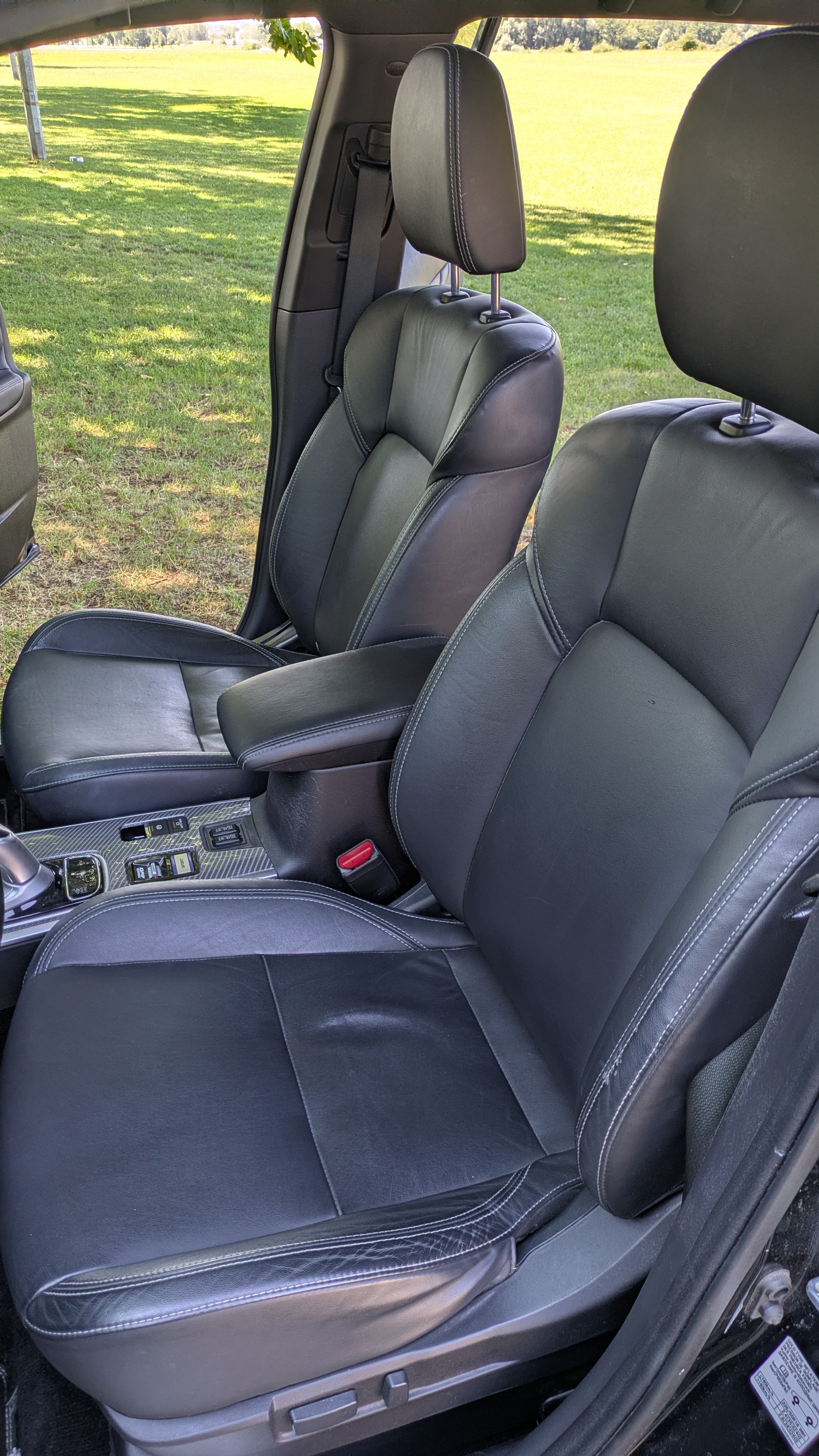 MITSUBISHI Outlander 2.4 PHEV Diamond-image-3