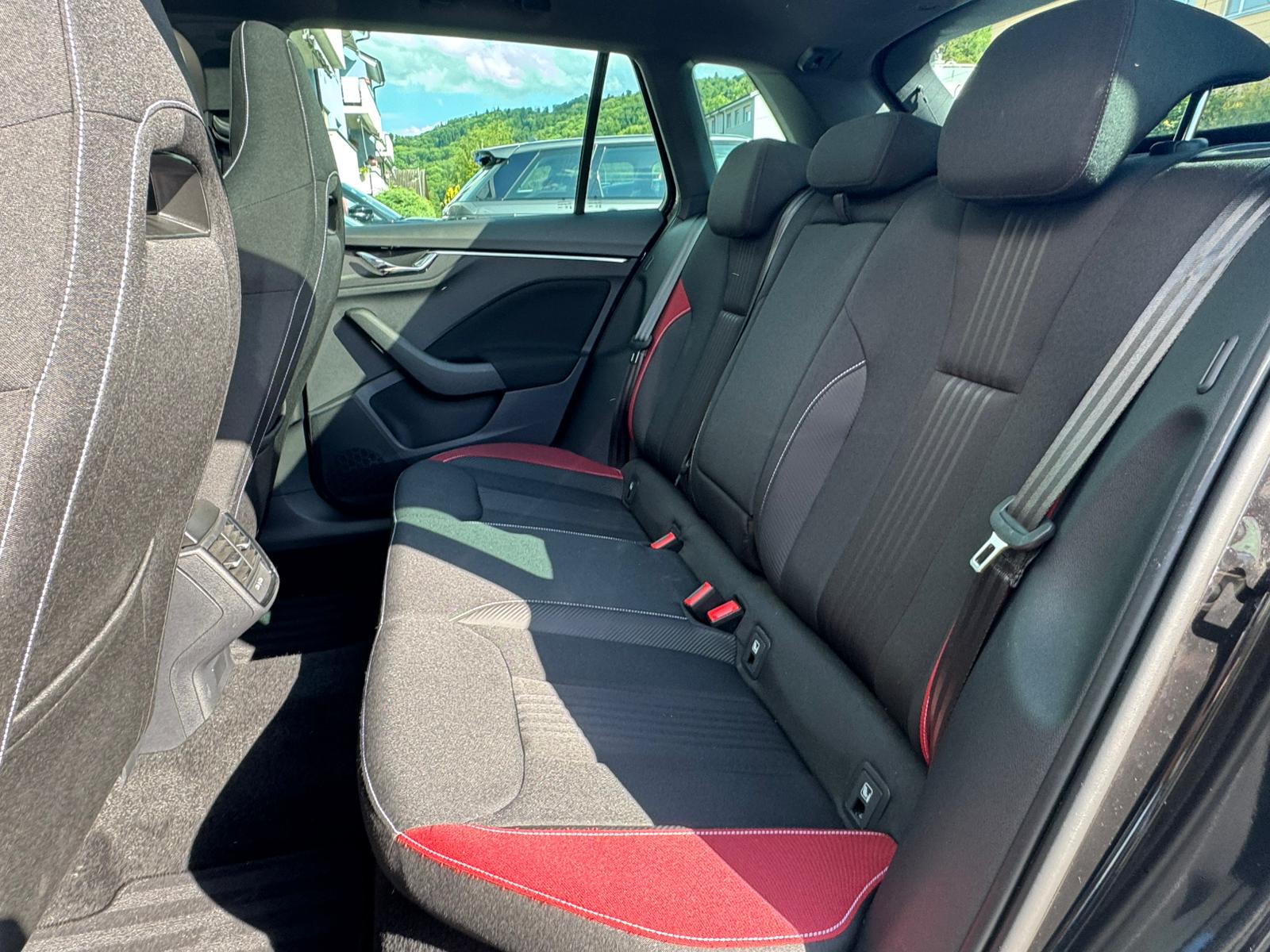 SKODA Kamiq 1.5 TSI ACT Monte Carlo DSG-image-20