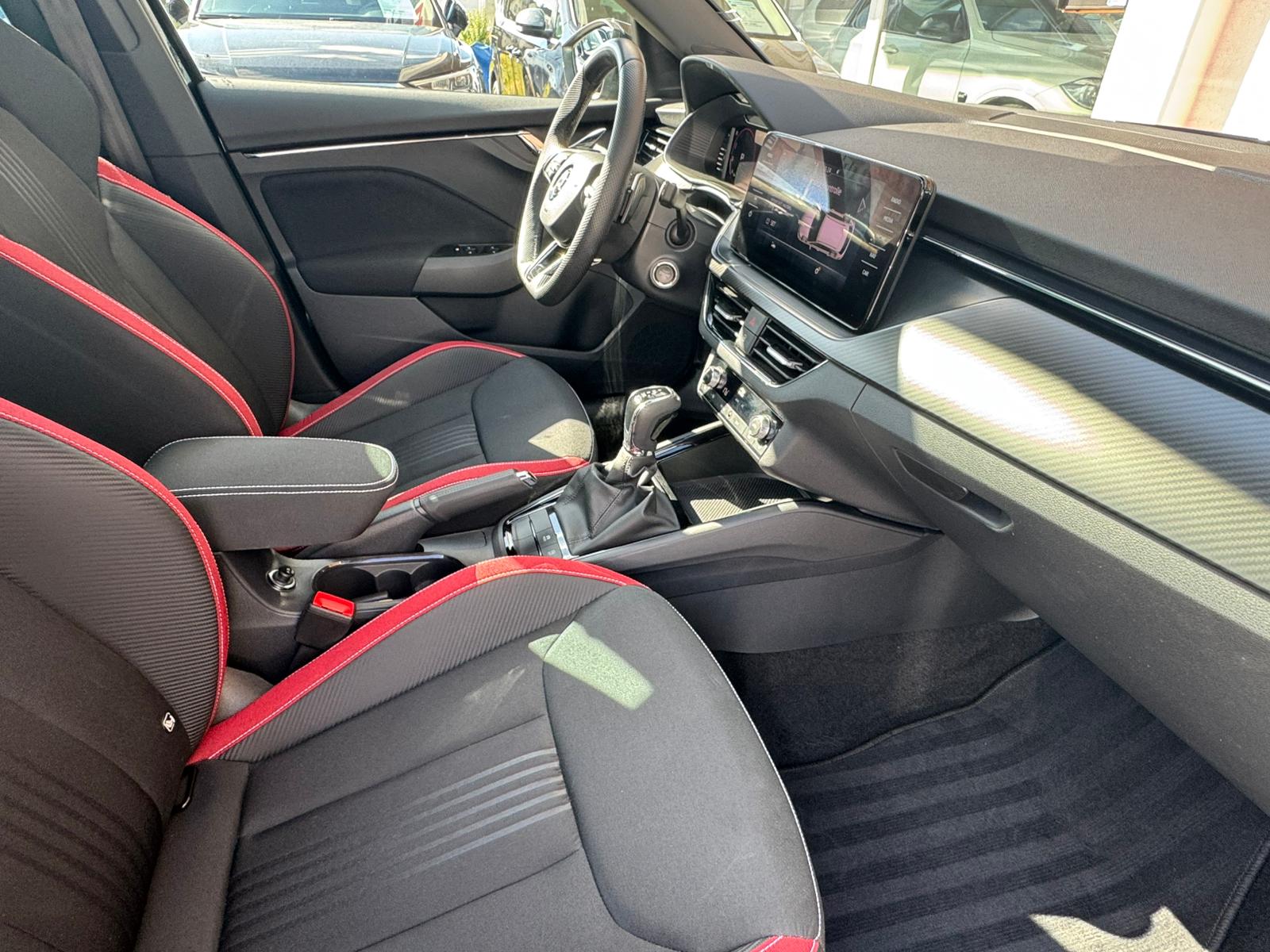SKODA Kamiq 1.5 TSI ACT Monte Carlo DSG-image-17