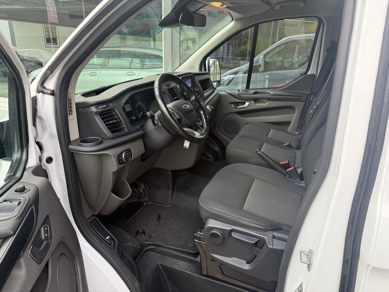 FORD Transit Custom Van 280 L1H1Trend-image-14