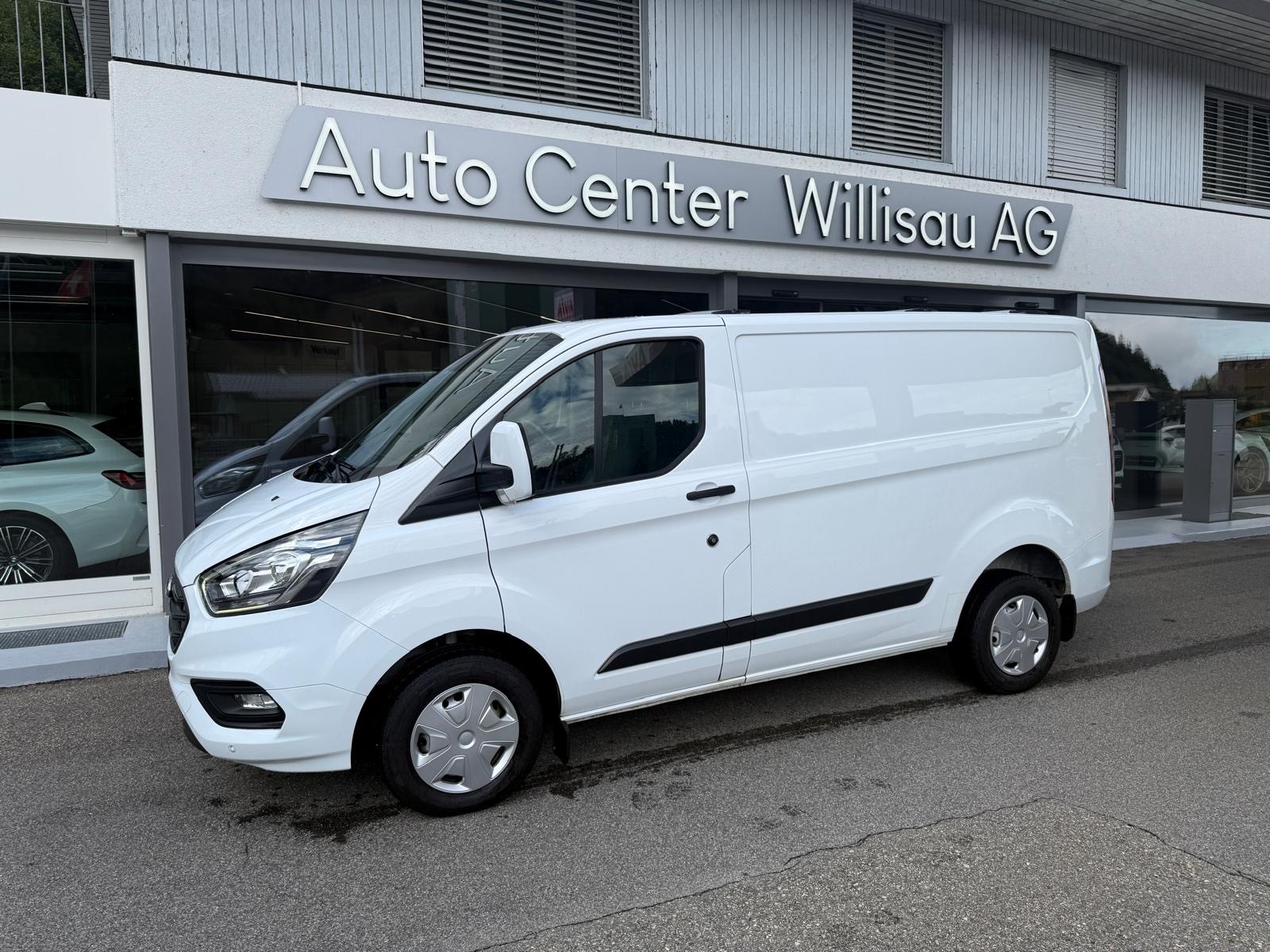 FORD Transit Custom Van 280 L1H1Trend-image-0