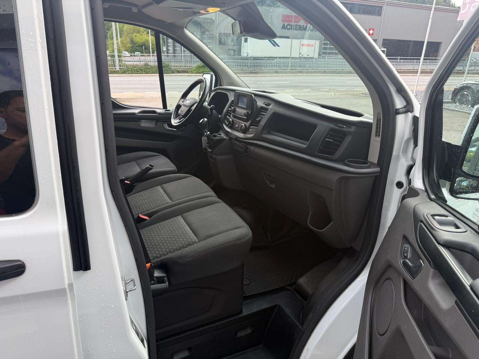 FORD Transit Custom Van 280 L1H1Trend-image-20