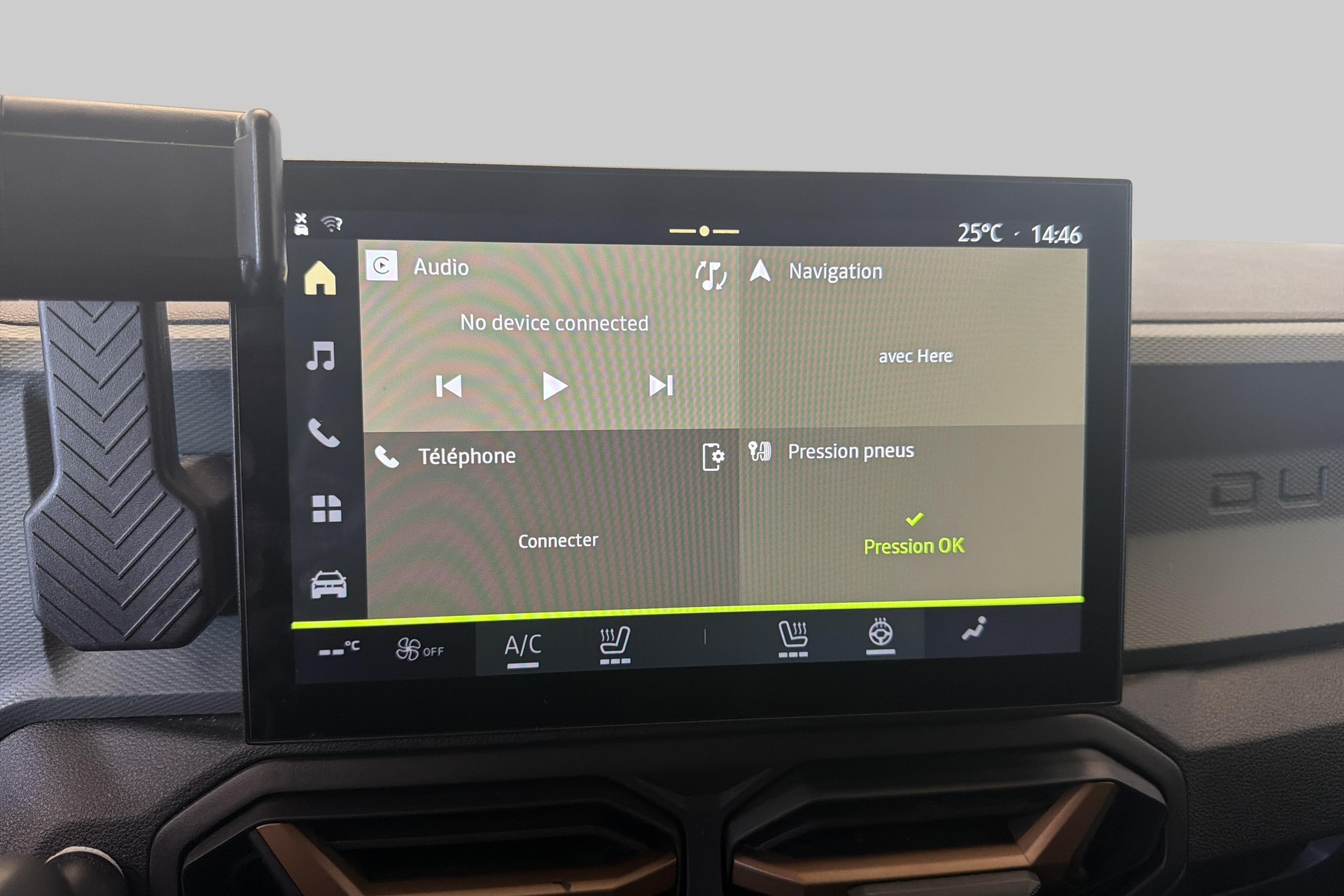 DACIA Duster HEV 140 Extreme-image-11