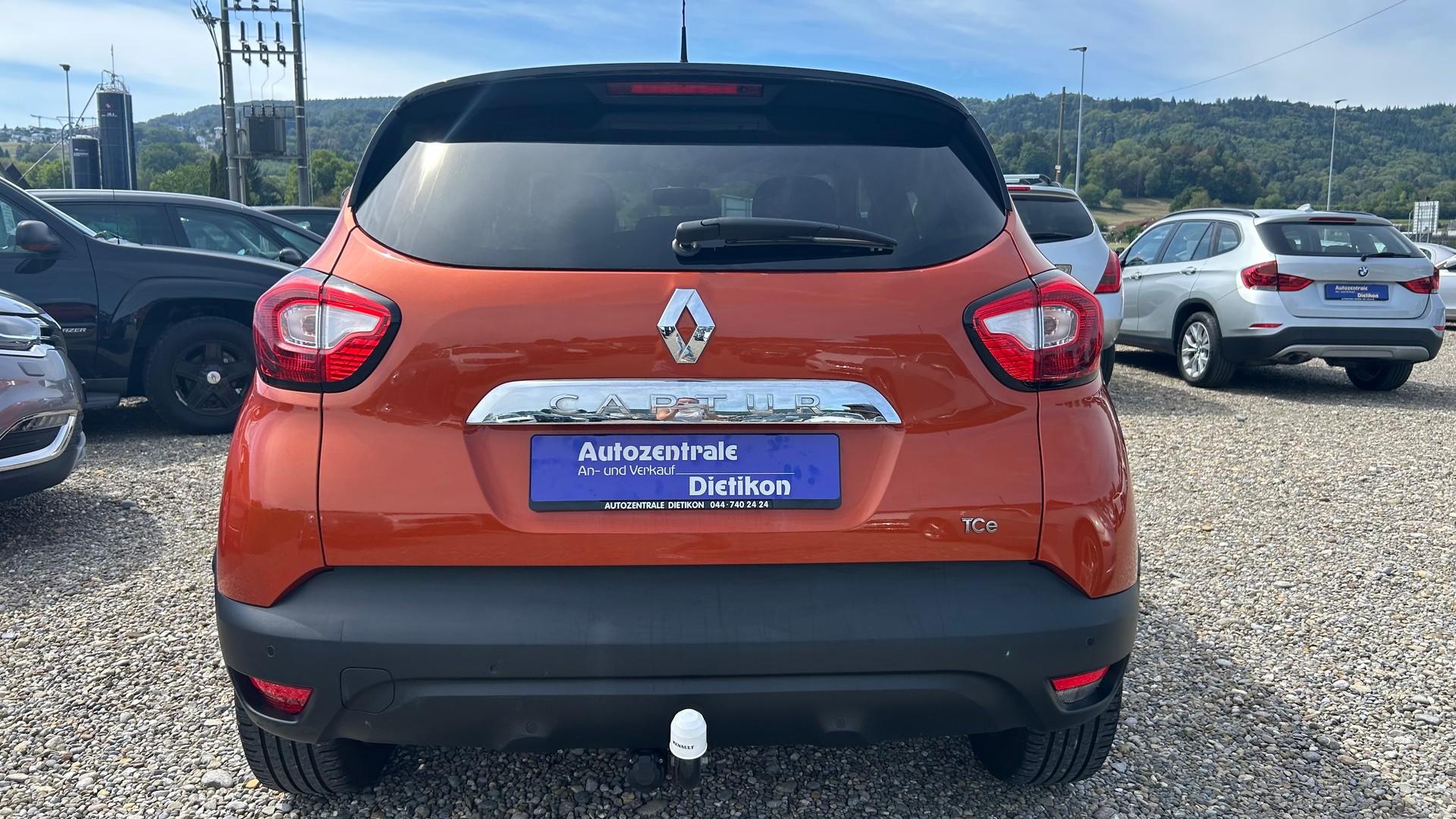 RENAULT Captur 1.2 T 16V Privilège EDC-image-17