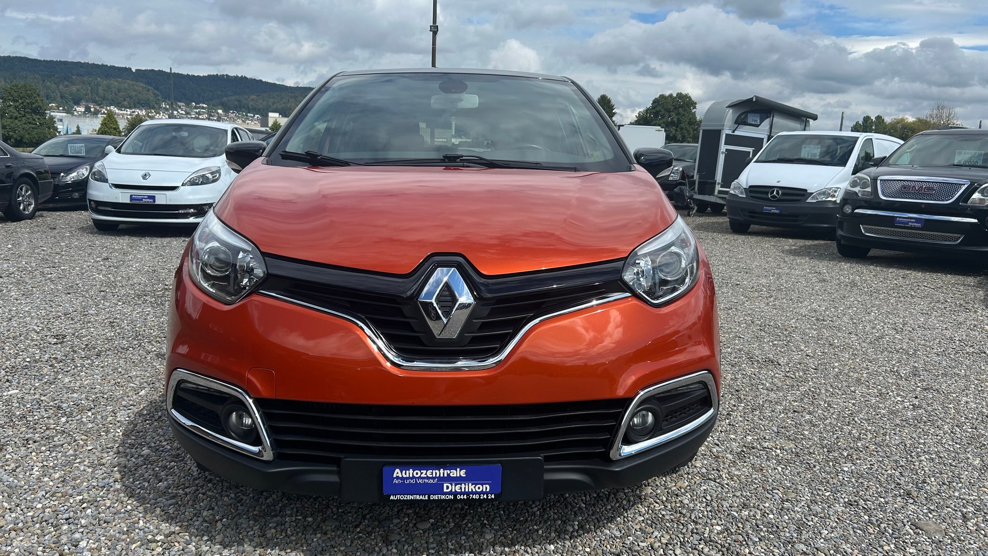 RENAULT Captur 1.2 T 16V Privilège EDC-image-7
