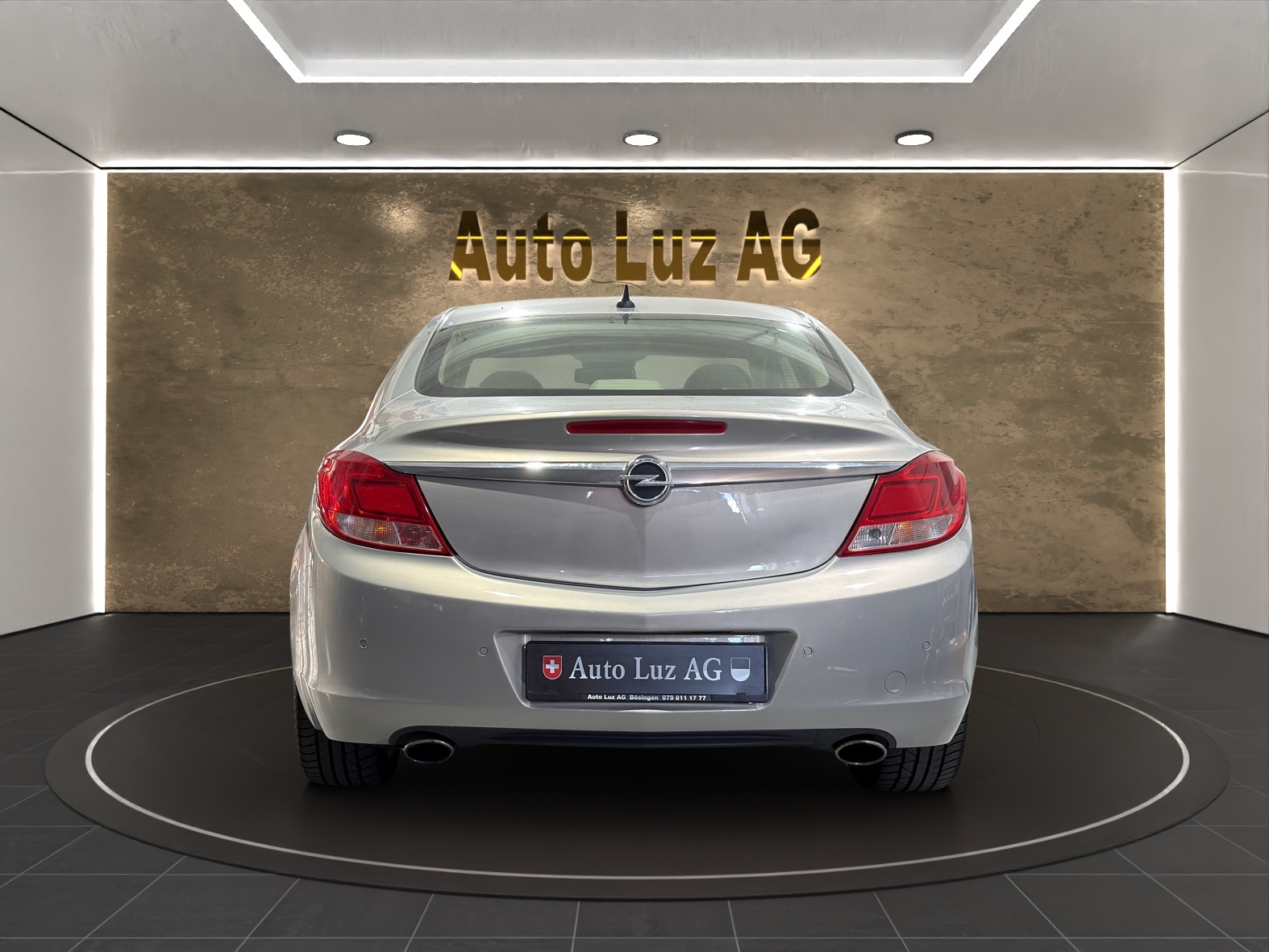 OPEL Insignia 2.0 Turbo Edition 4WD Automatic-image-2