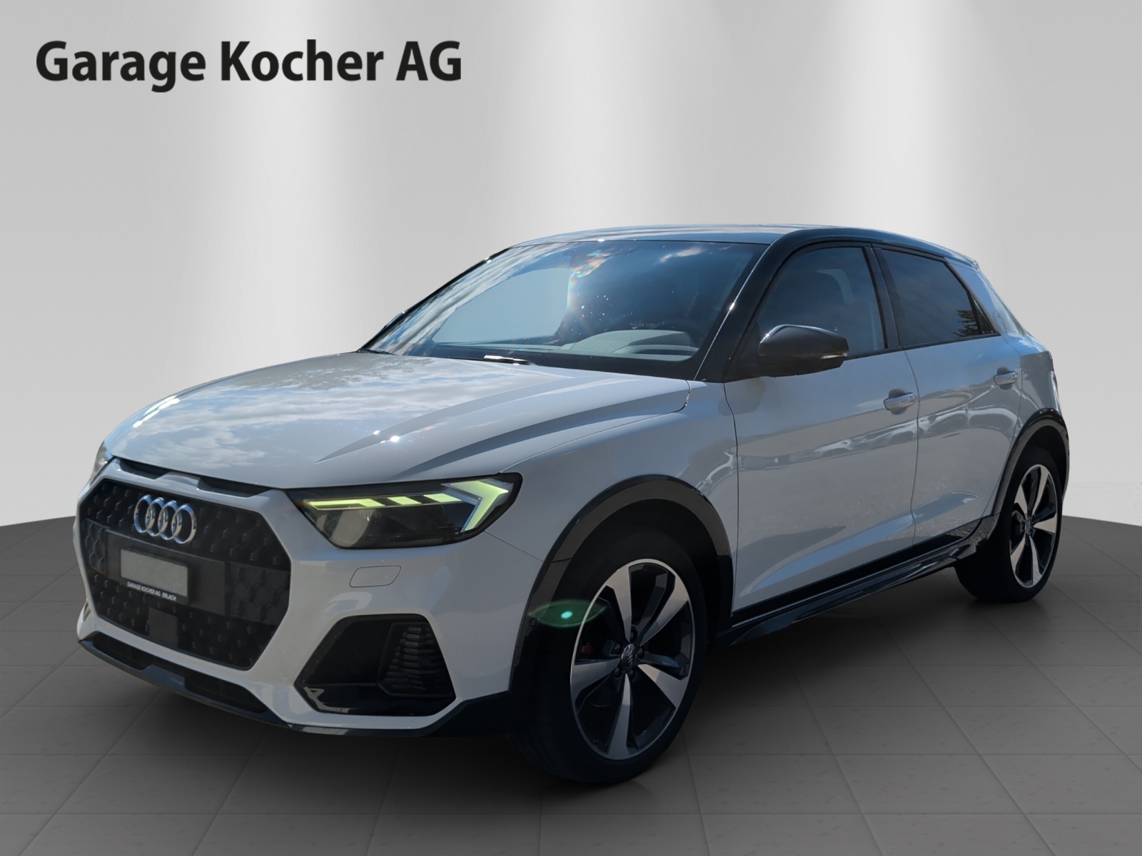 AUDI A1 City Carver 30 TFSI S-tronic-image-0