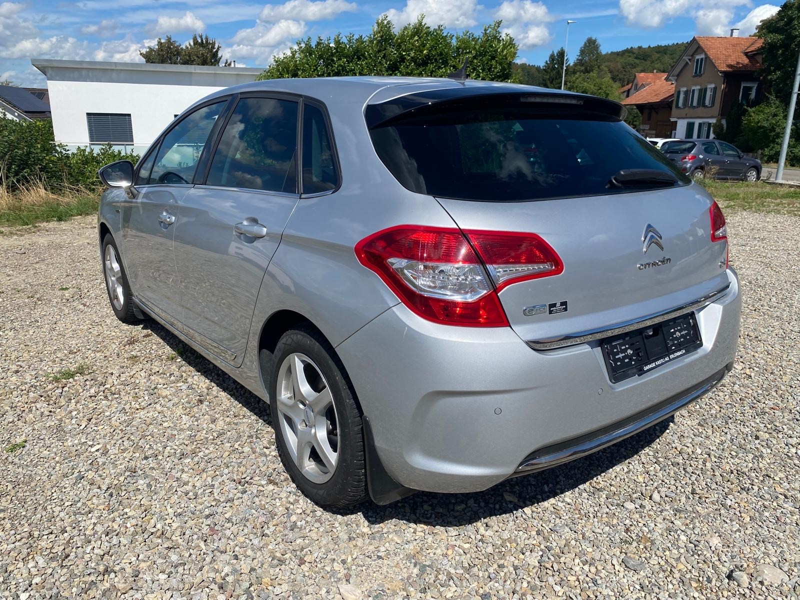 CITROEN C4 1.6 e-HDi Black Top EGS6-image-5
