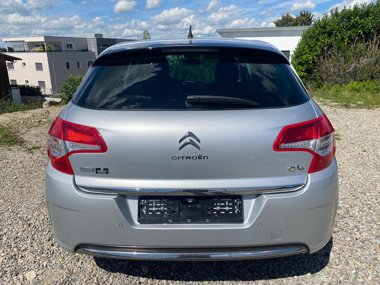 CITROEN C4 1.6 e-HDi Black Top EGS6-image-8