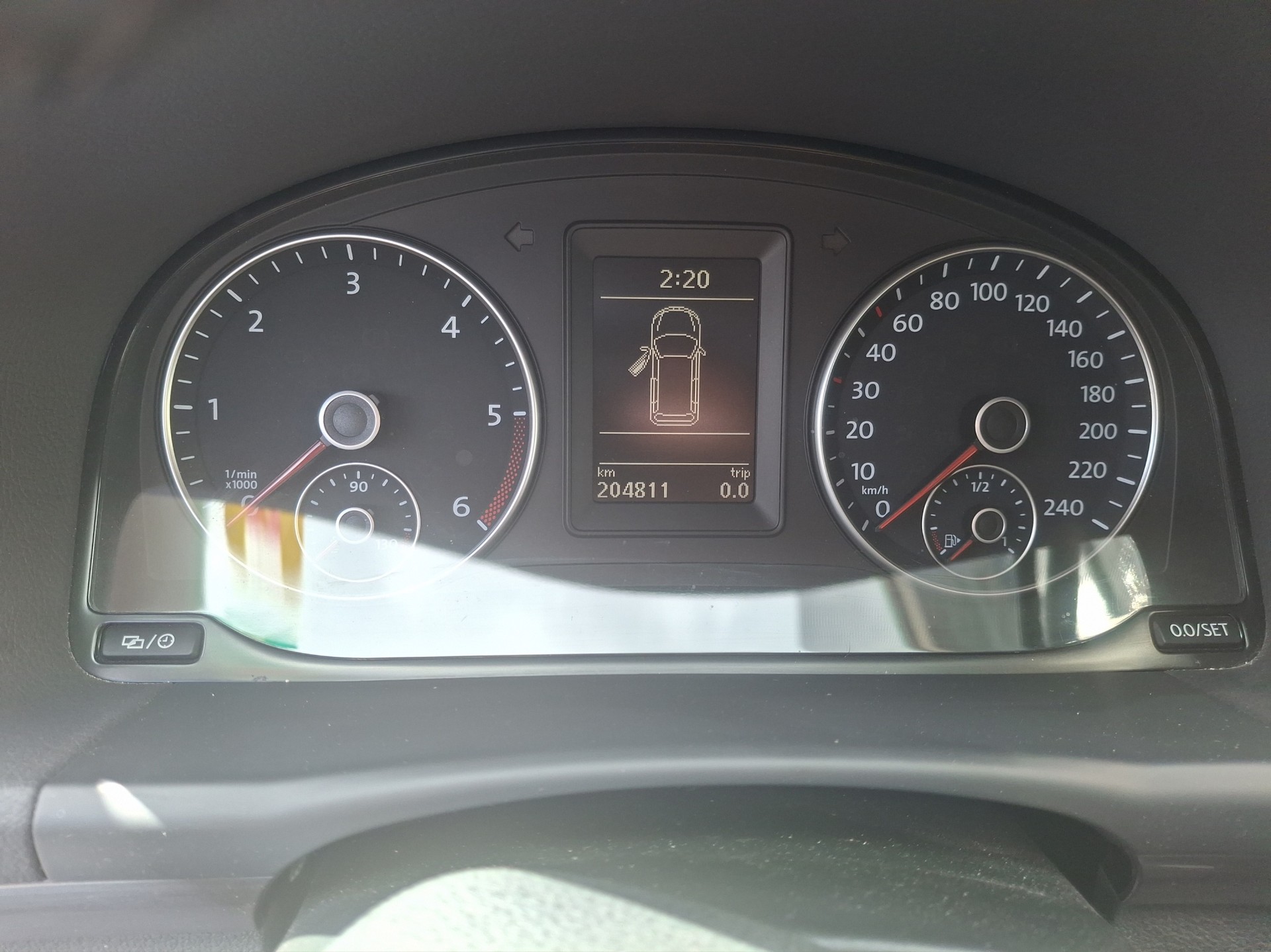 VW Touran 1.6 TDI BMT Comfortline DSG-image-11