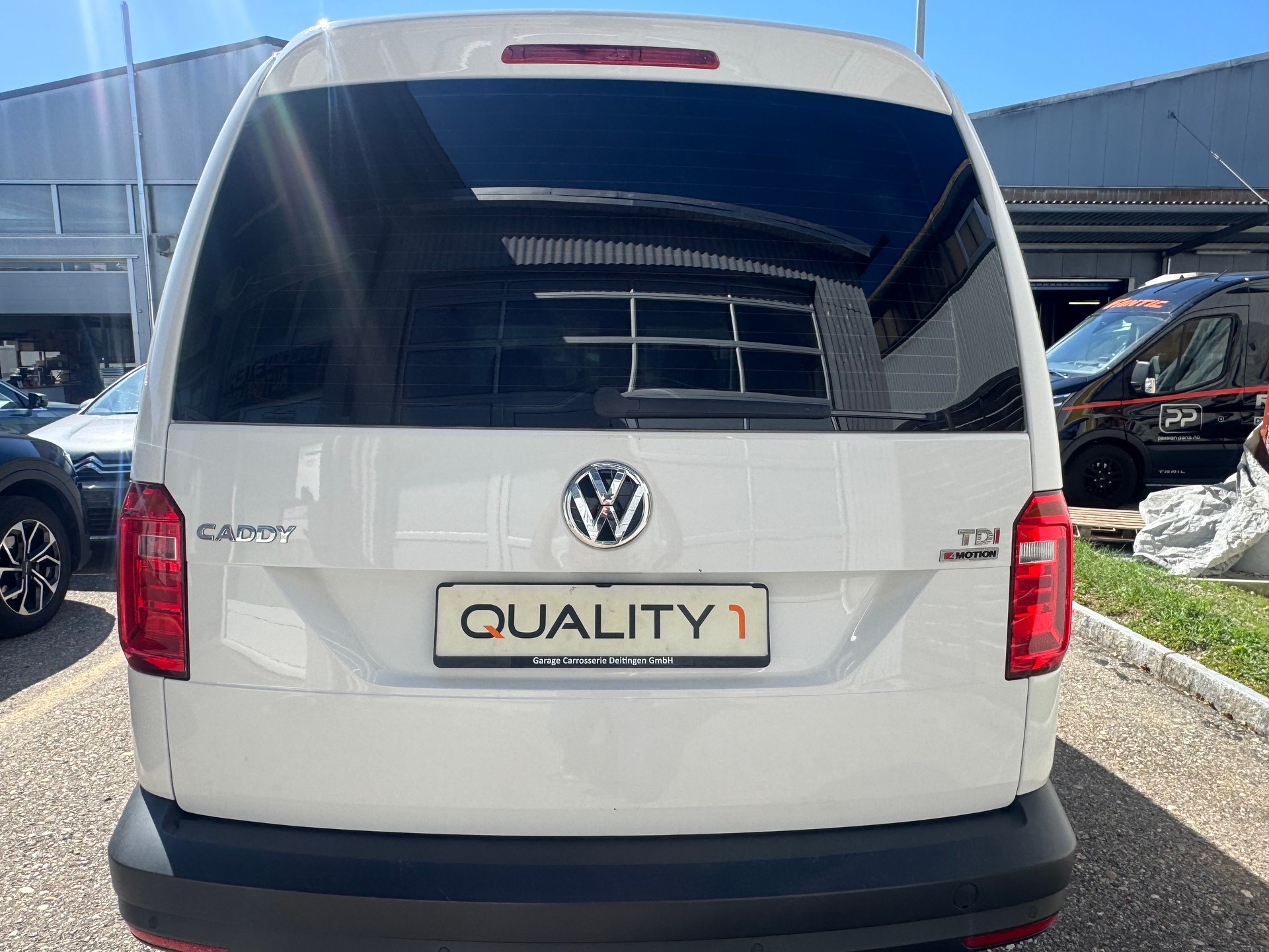 VW Caddy Maxi 2.0TDI 4Motion BlueMotion Technology-image-4