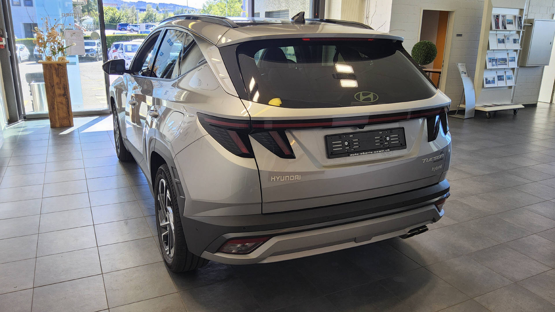 HYUNDAI Tucson 1.6 T-GDi HEV Vertex Swiss Edition 4WD-image-6