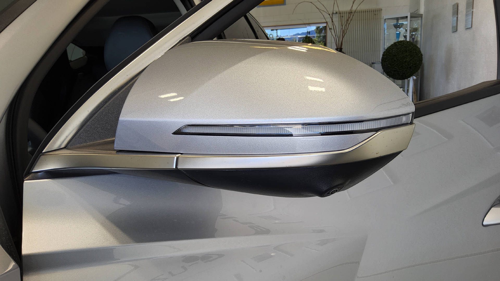 HYUNDAI Tucson 1.6 T-GDi HEV Vertex Swiss Edition 4WD-image-28