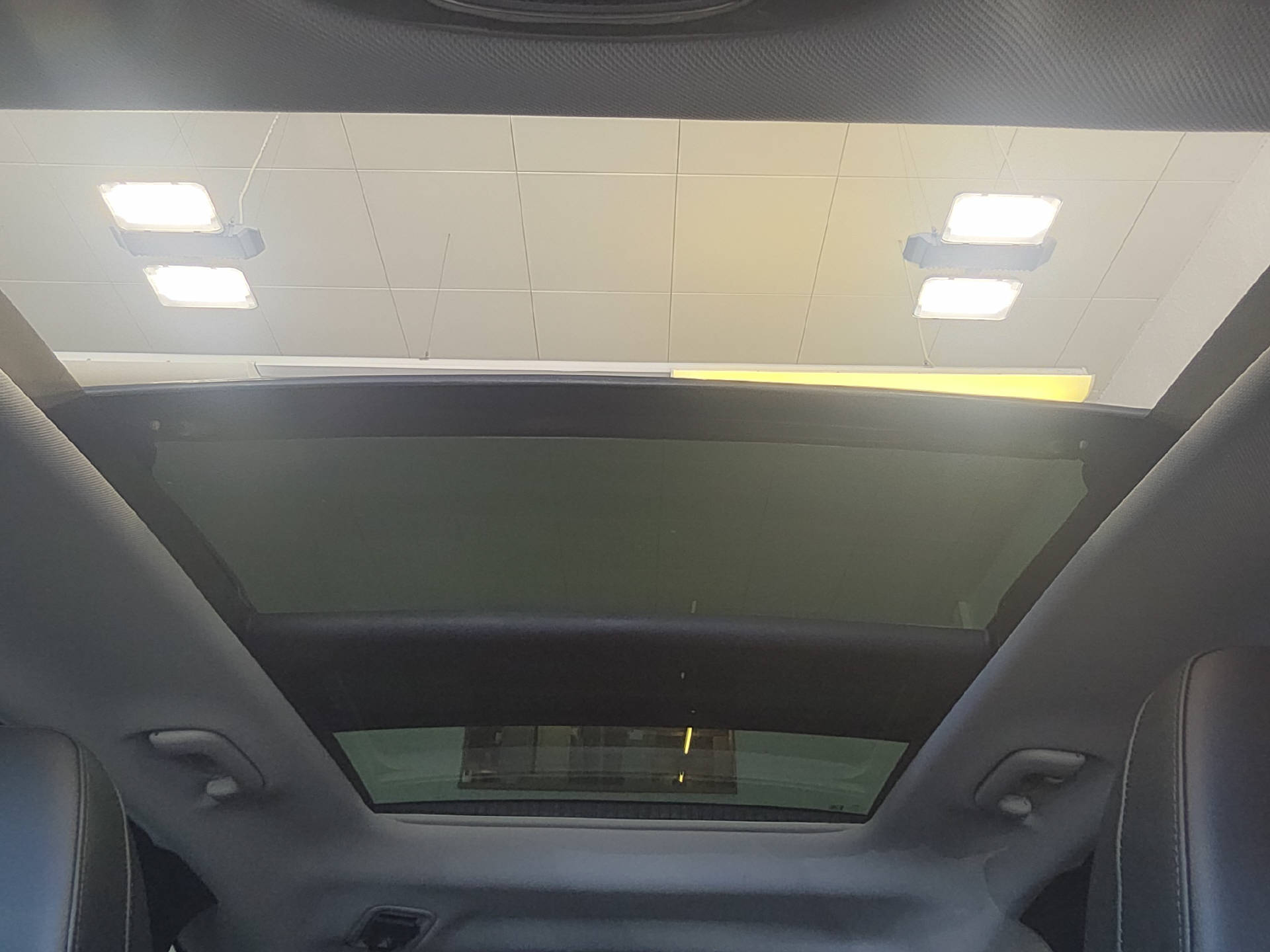 HYUNDAI Tucson 1.6 T-GDi HEV Vertex Swiss Edition 4WD-image-23