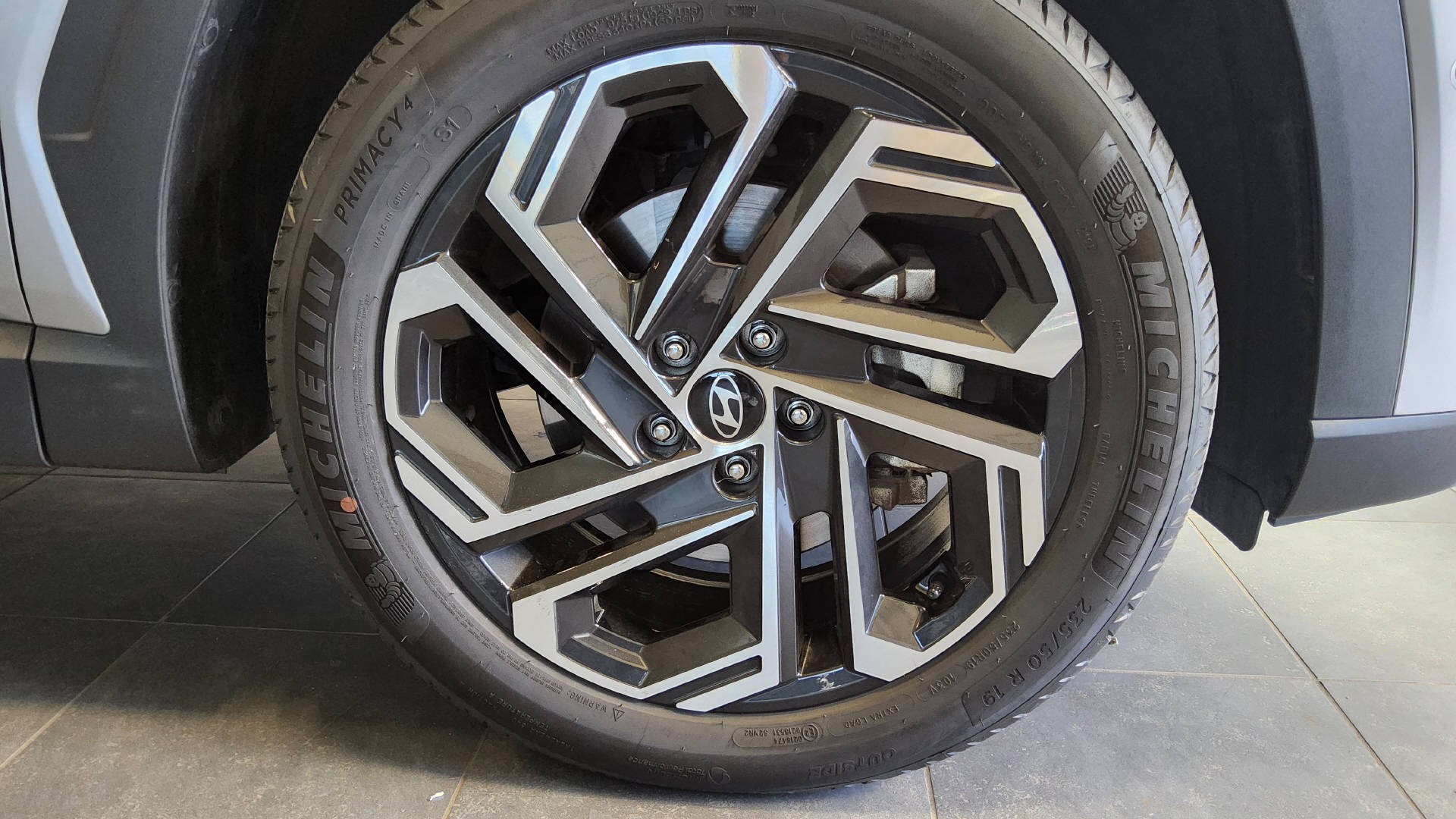 HYUNDAI Tucson 1.6 T-GDi HEV Vertex Swiss Edition 4WD-image-27