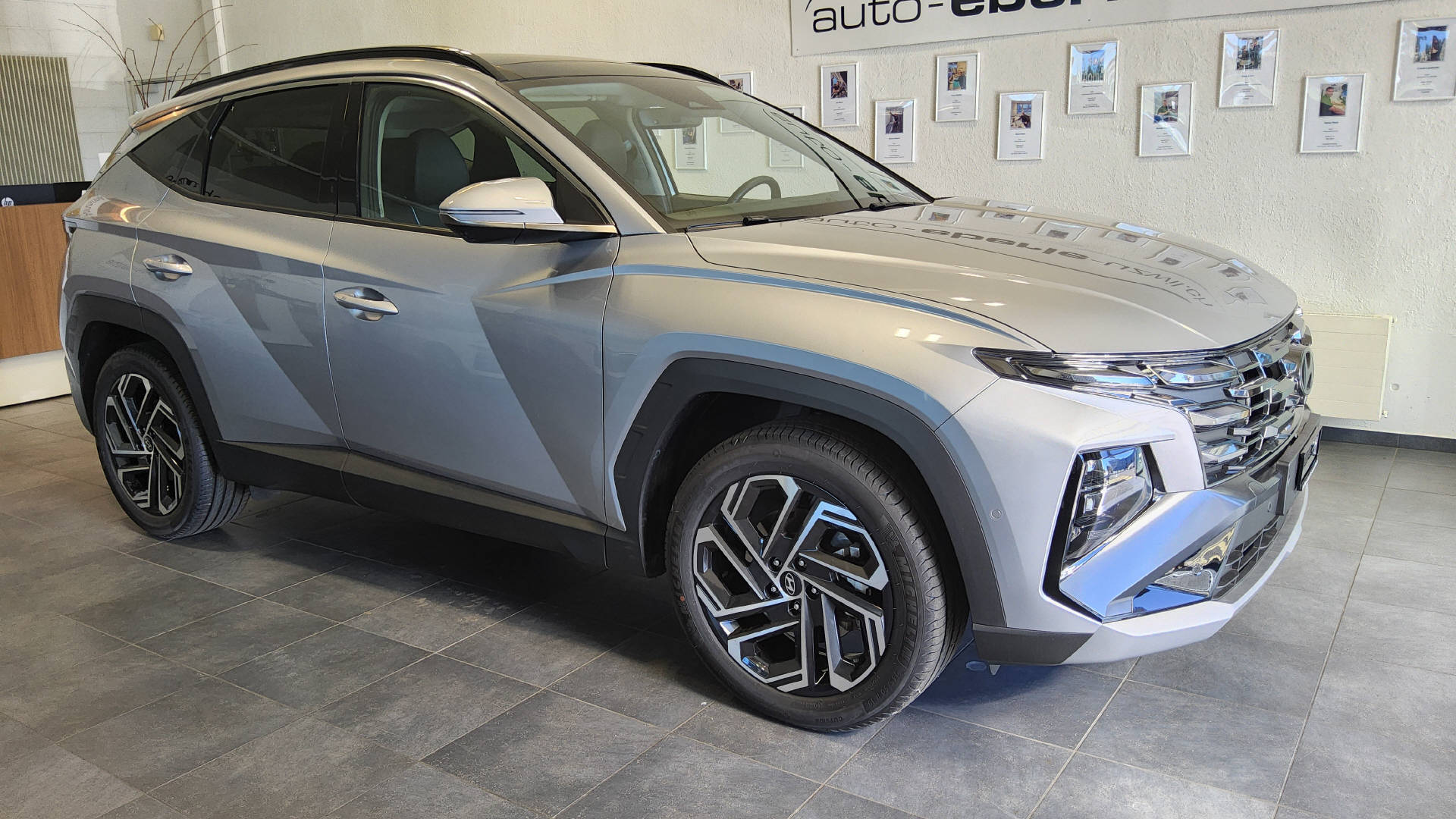 HYUNDAI Tucson 1.6 T-GDi HEV Vertex Swiss Edition 4WD-image-0