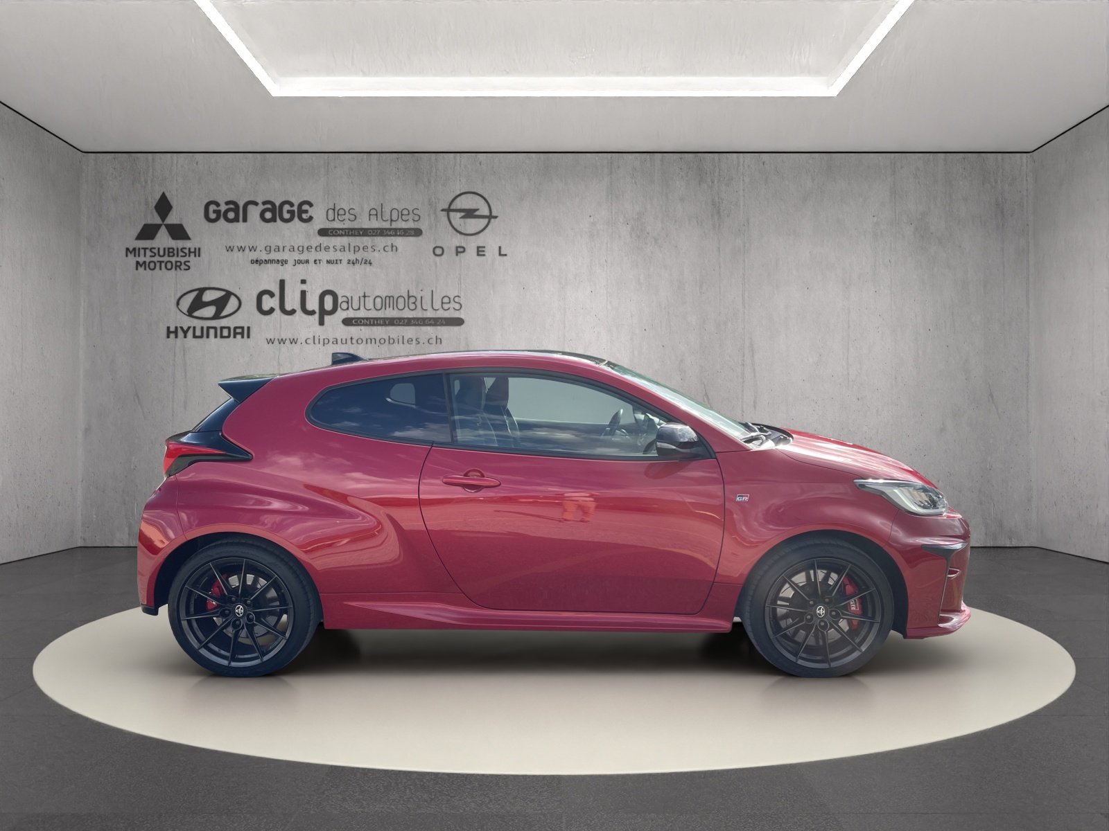 TOYOTA GR Yaris 1.6 Turbo Sport 4x4-image-5