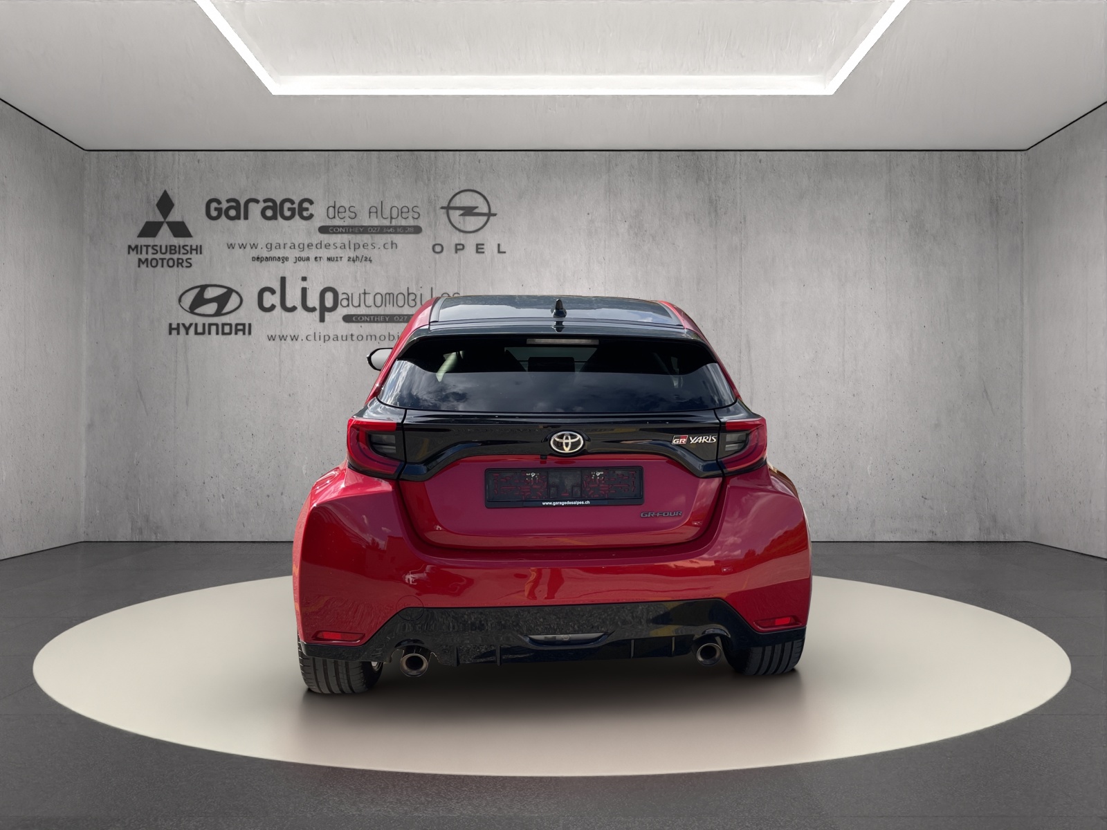 TOYOTA GR Yaris 1.6 Turbo Sport 4x4-image-3