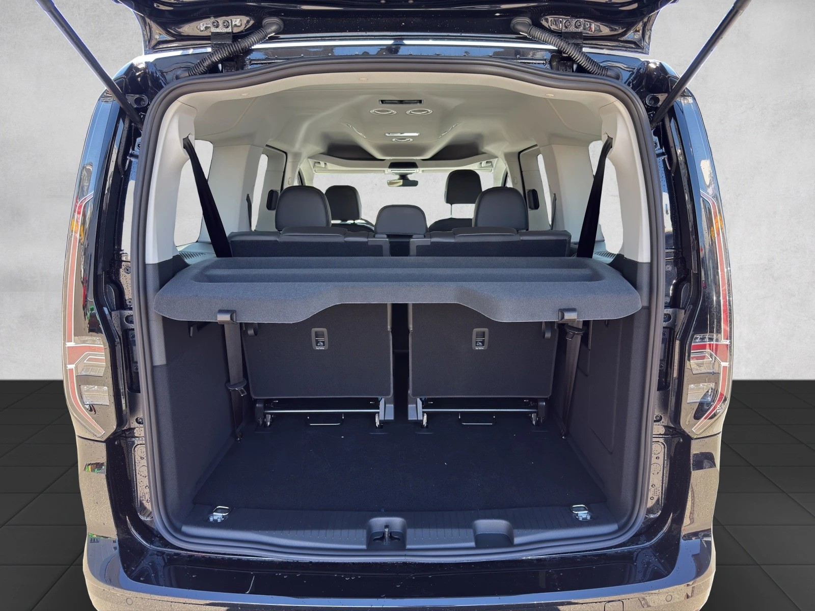 VW Caddy Maxi 1.5 TSI Style DSG-image-8
