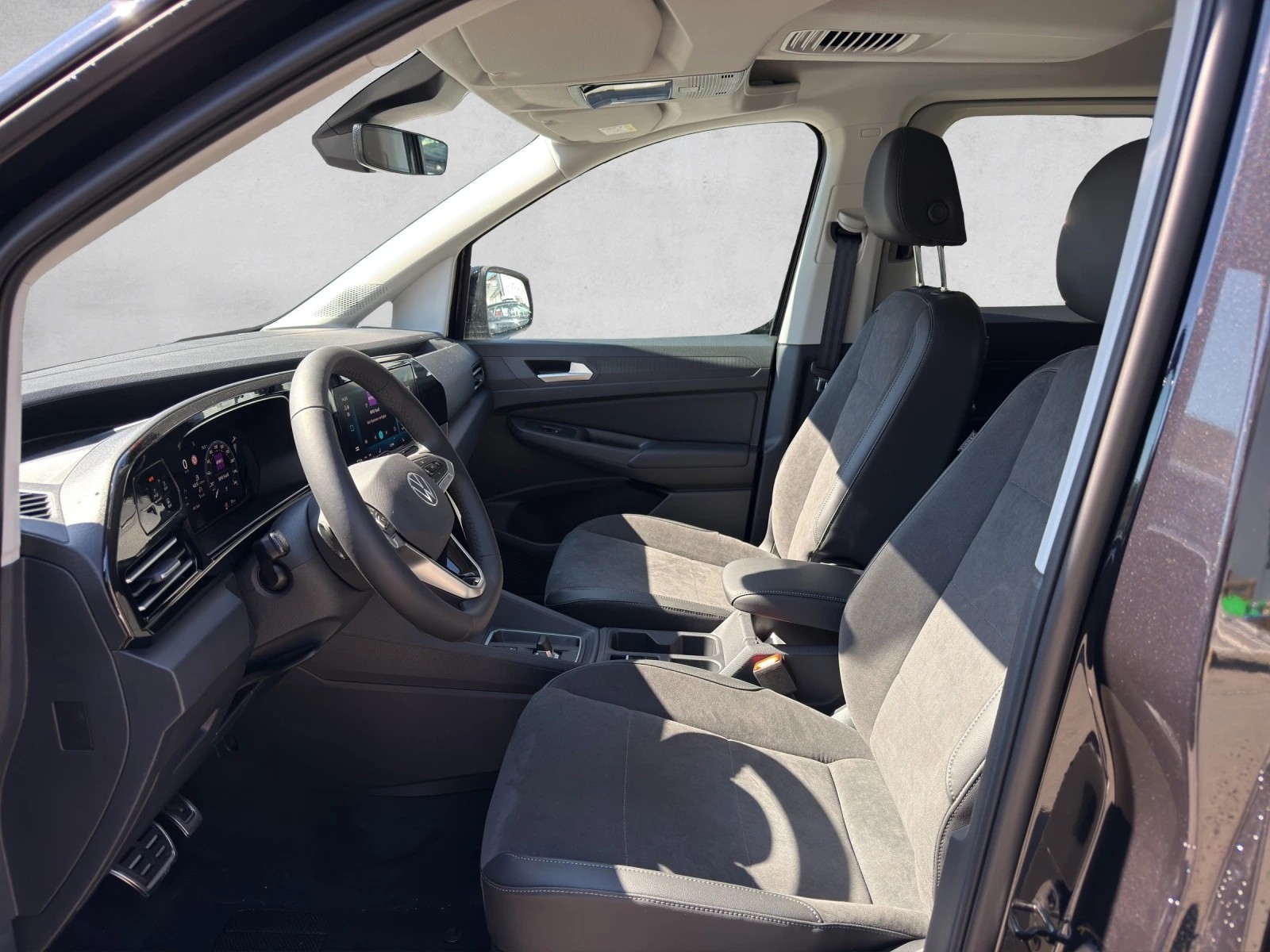 VW Caddy Maxi 1.5 TSI Style DSG-image-11