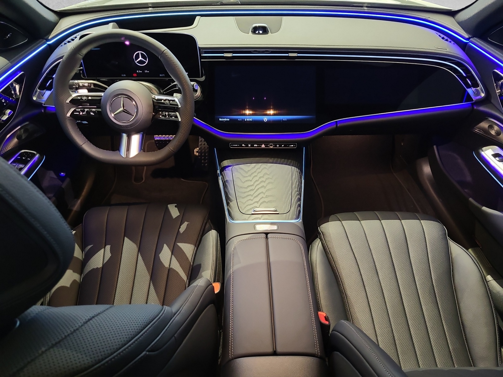 MERCEDES-BENZ E 450 d AMG Line 4matic T-showroom-element-3