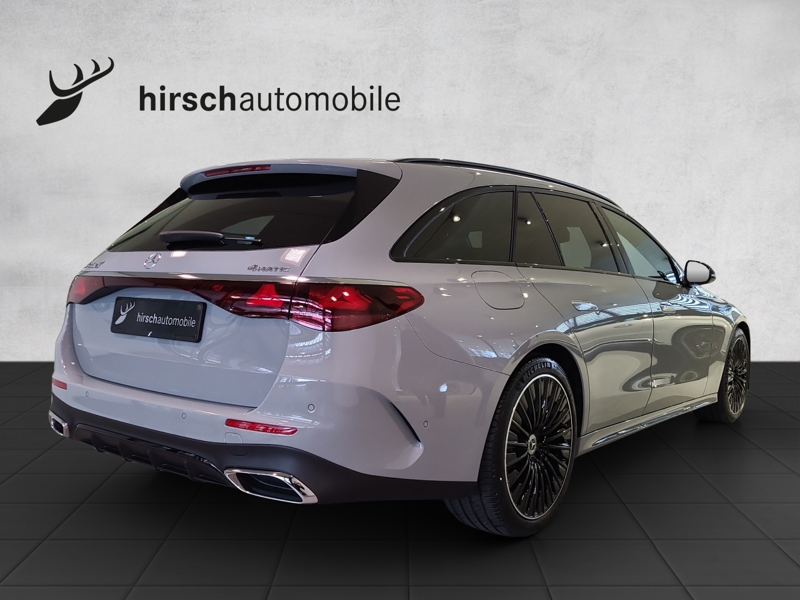 MERCEDES-BENZ E 450 d AMG Line 4matic T-image-10