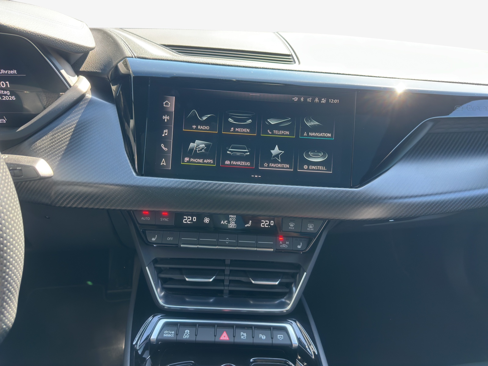 AUDI e-tron GT quattro-image-11