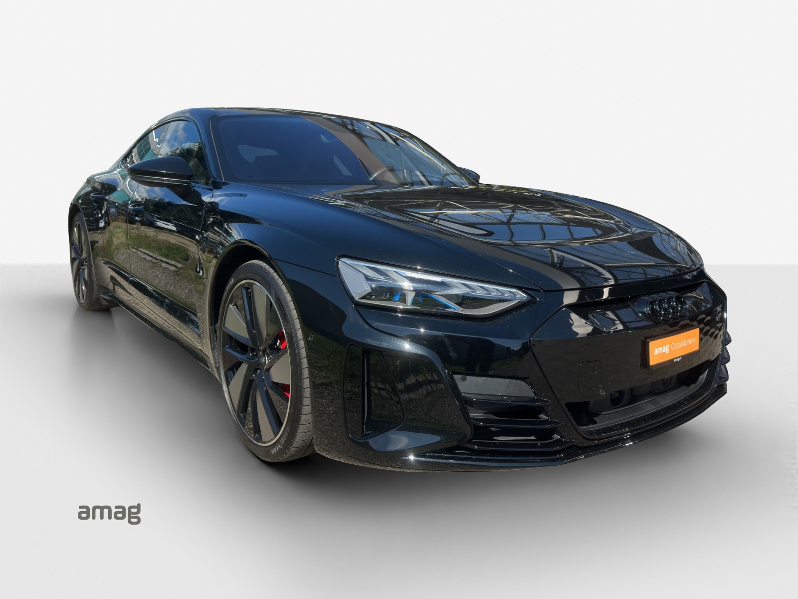 AUDI e-tron GT quattro-image-6