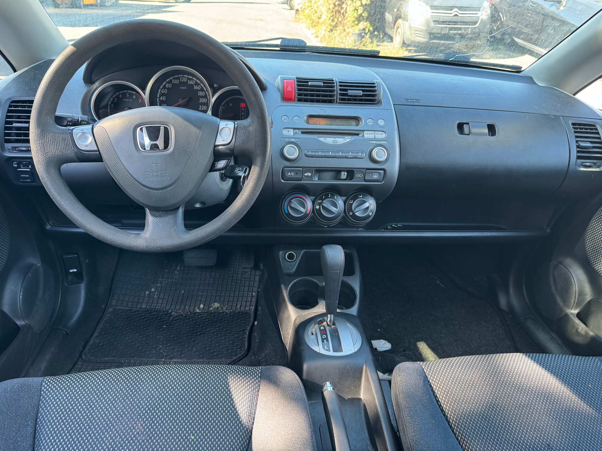 HONDA JAZZ-image-5