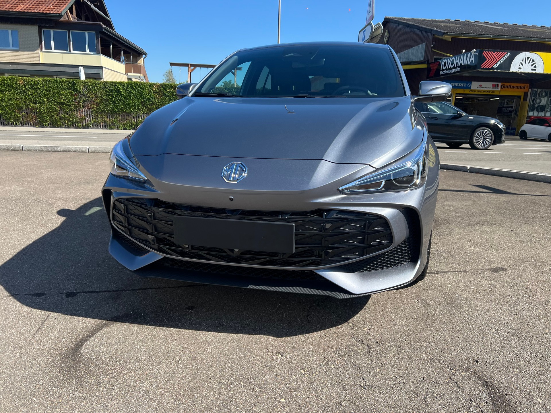 MG 3 1.5 Hybrid Luxury Aut.-image-3