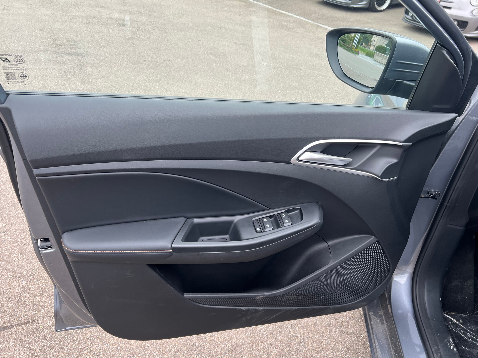 MG 3 1.5 Hybrid Luxury Aut.-image-18