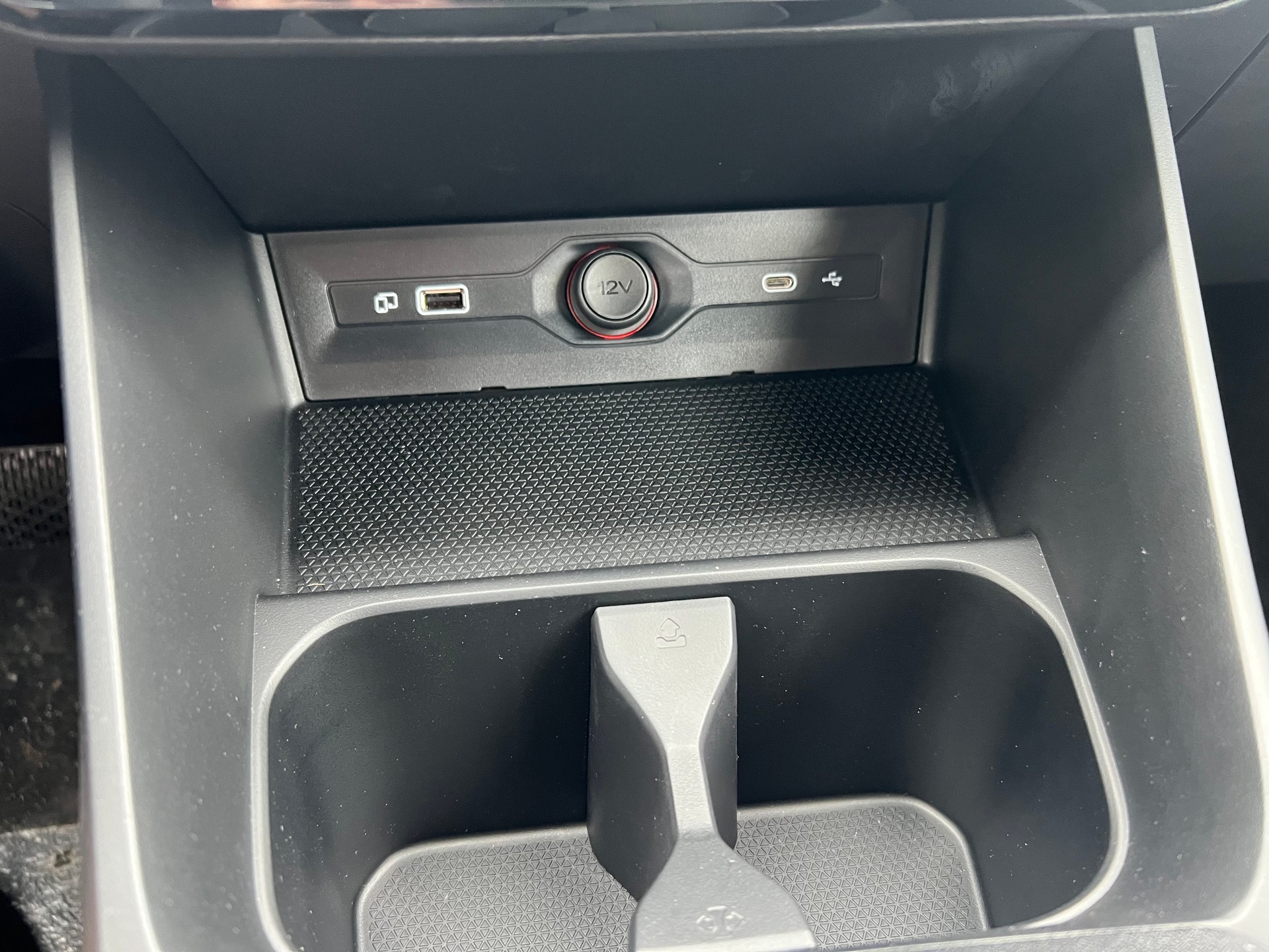 MG 3 1.5 Hybrid Luxury Aut.-image-26