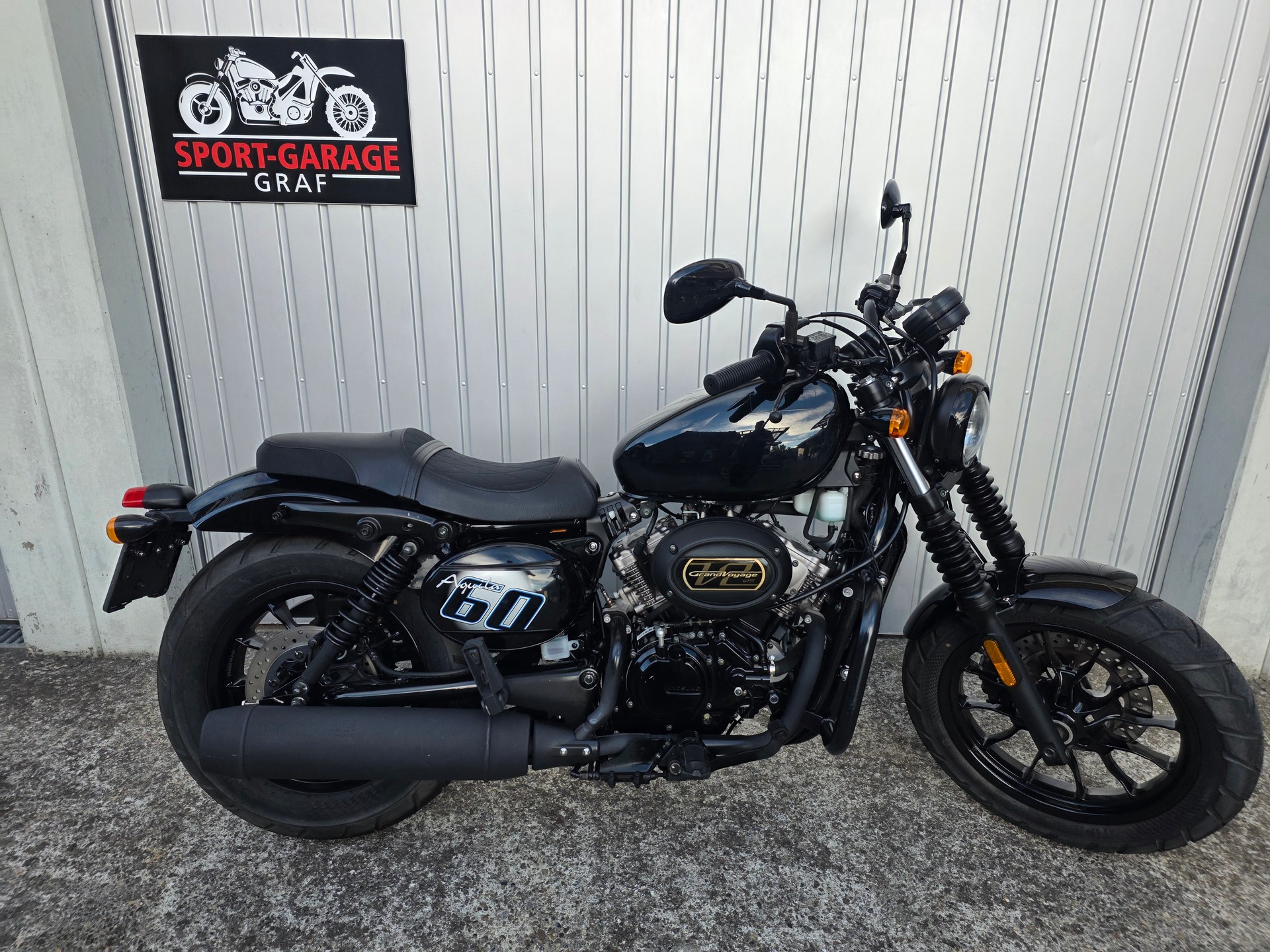 HYOSUNG 125 s Aquilla