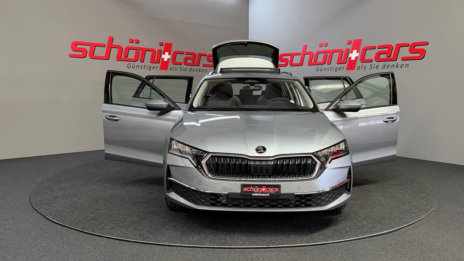 SKODA Octavia Combi 2.0 TSI DSG Selection 4x4-image-9