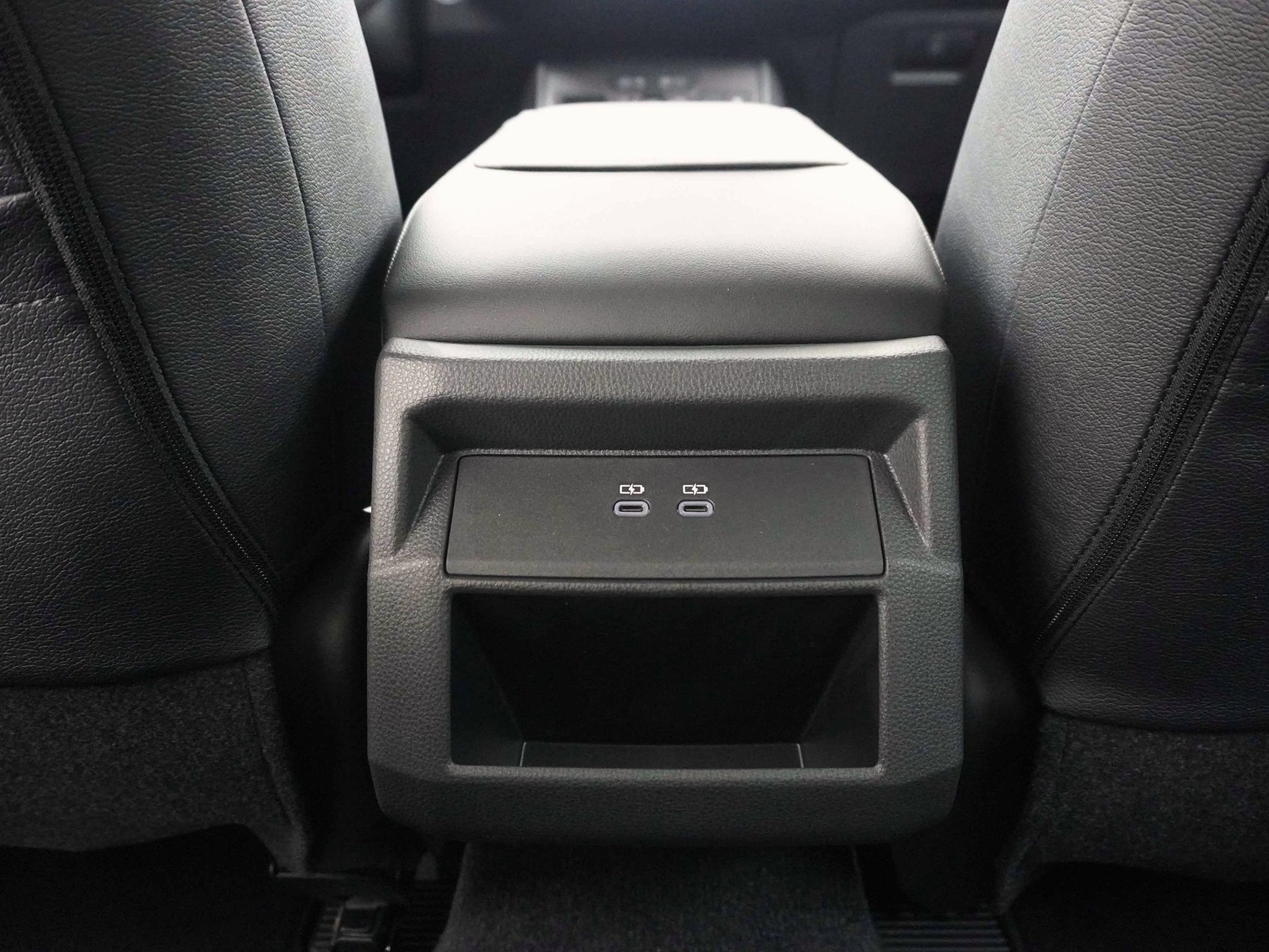 TOYOTA Hilux Double Cab.-Pick-up 59KWh Style ** 360° Kamera Rundumsicht **-image-19