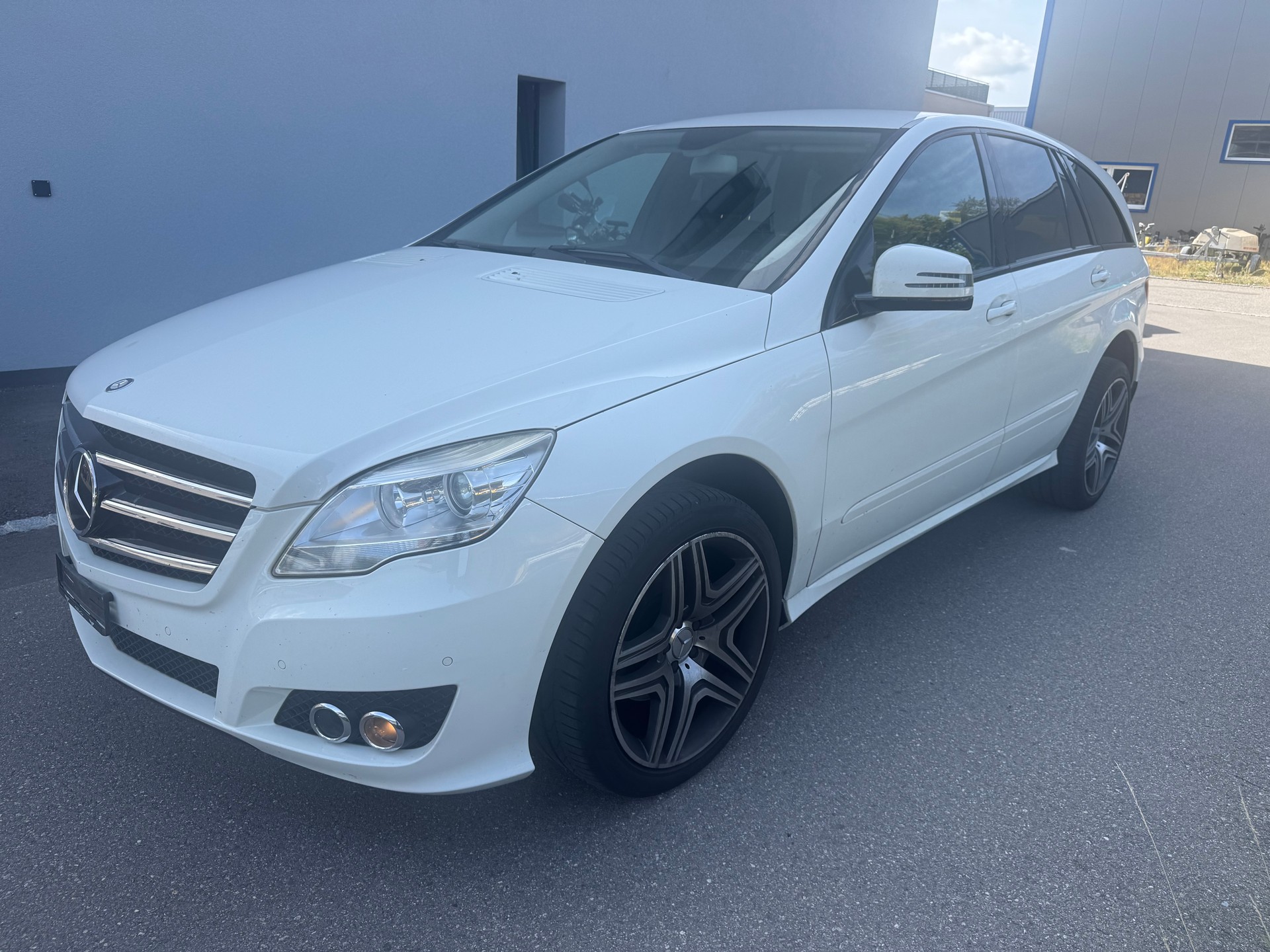 MERCEDES-BENZ R 350 (320) CDI 4Matic 7G-Tronic-image-0