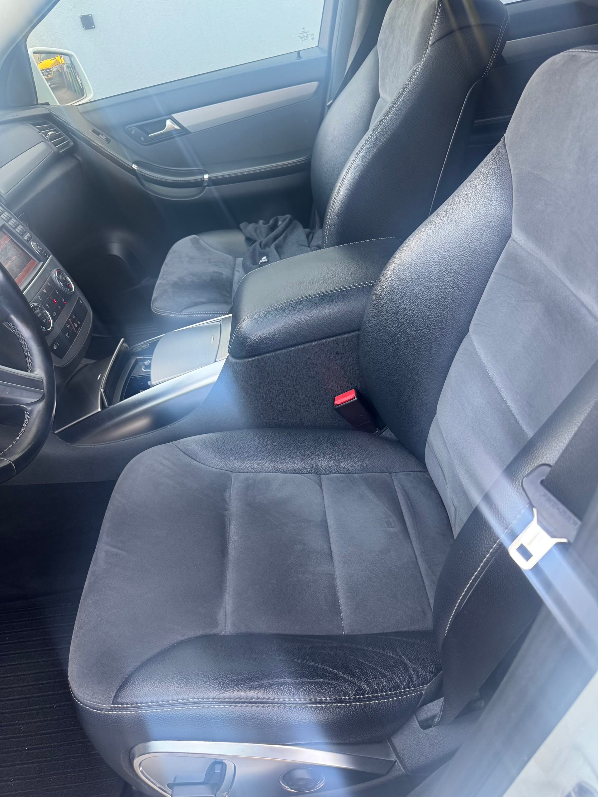 MERCEDES-BENZ R 350 (320) CDI 4Matic 7G-Tronic-image-3