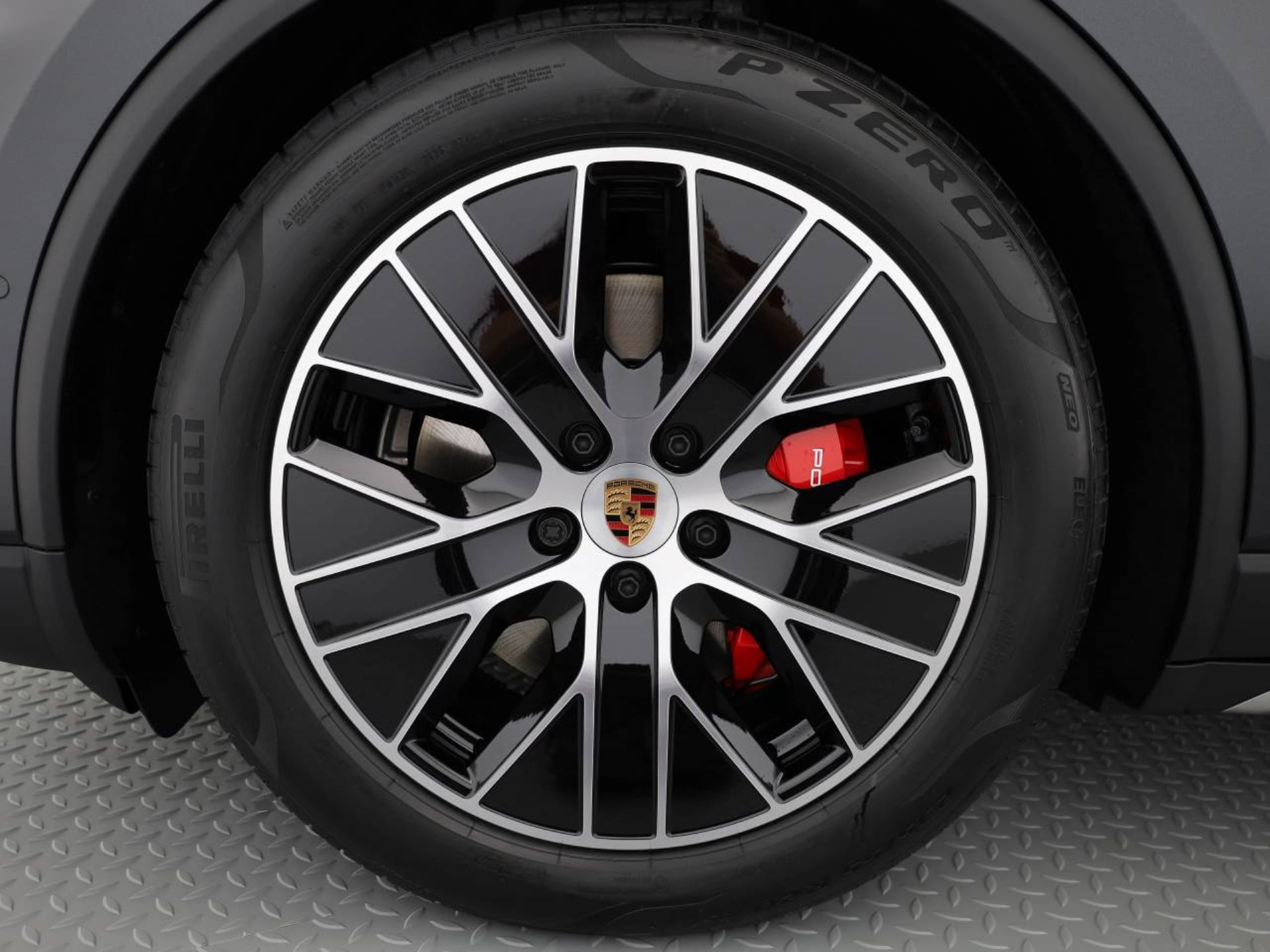 PORSCHE Macan 4S-image-8