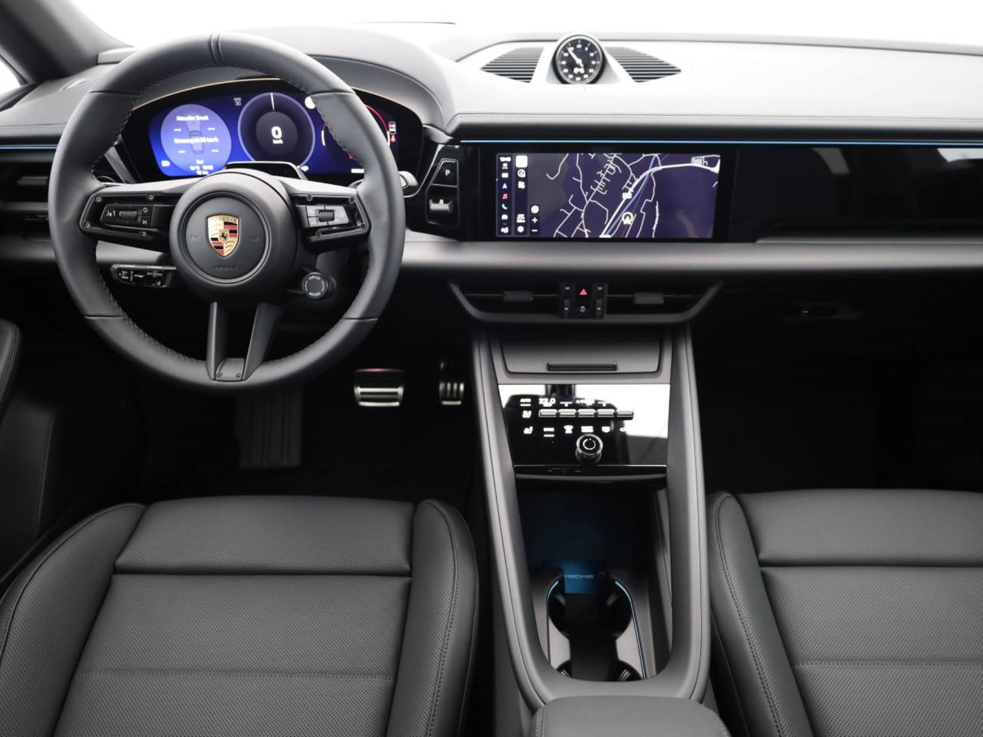 PORSCHE Macan 4S-image-9