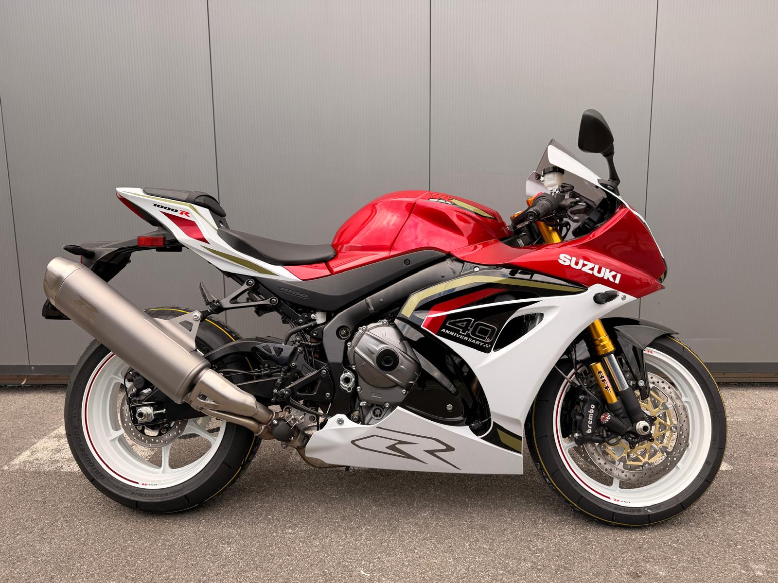 SUZUKI 40th Anniversary