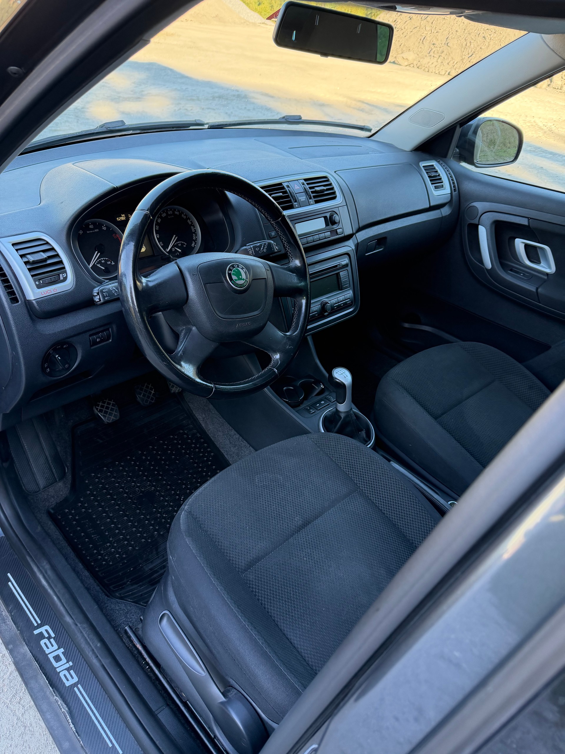 SKODA 1.4 16V Elegance-image-3