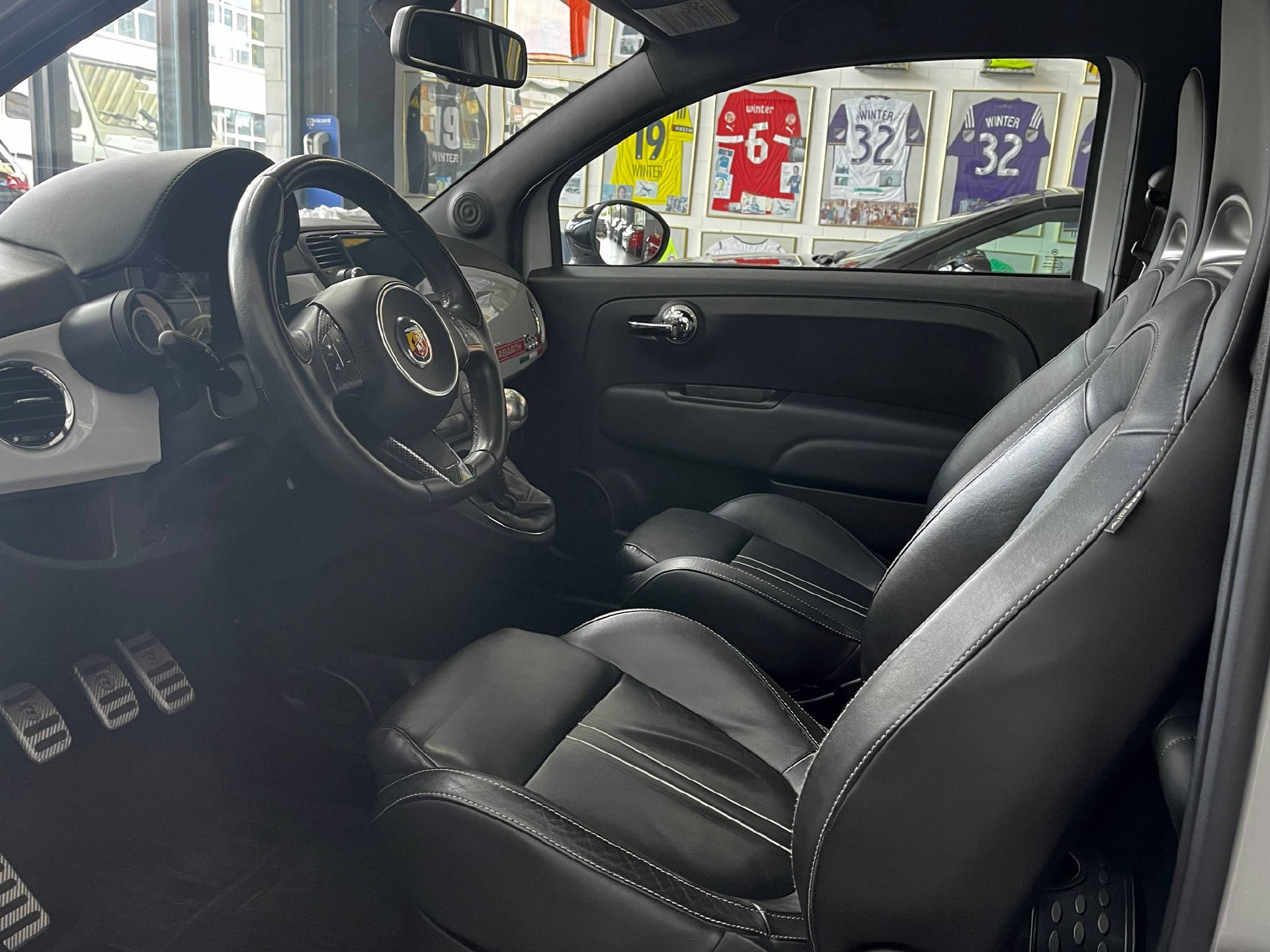 FIAT 595 Abarth 1.4 T-Jet 160 Turismo-image-12