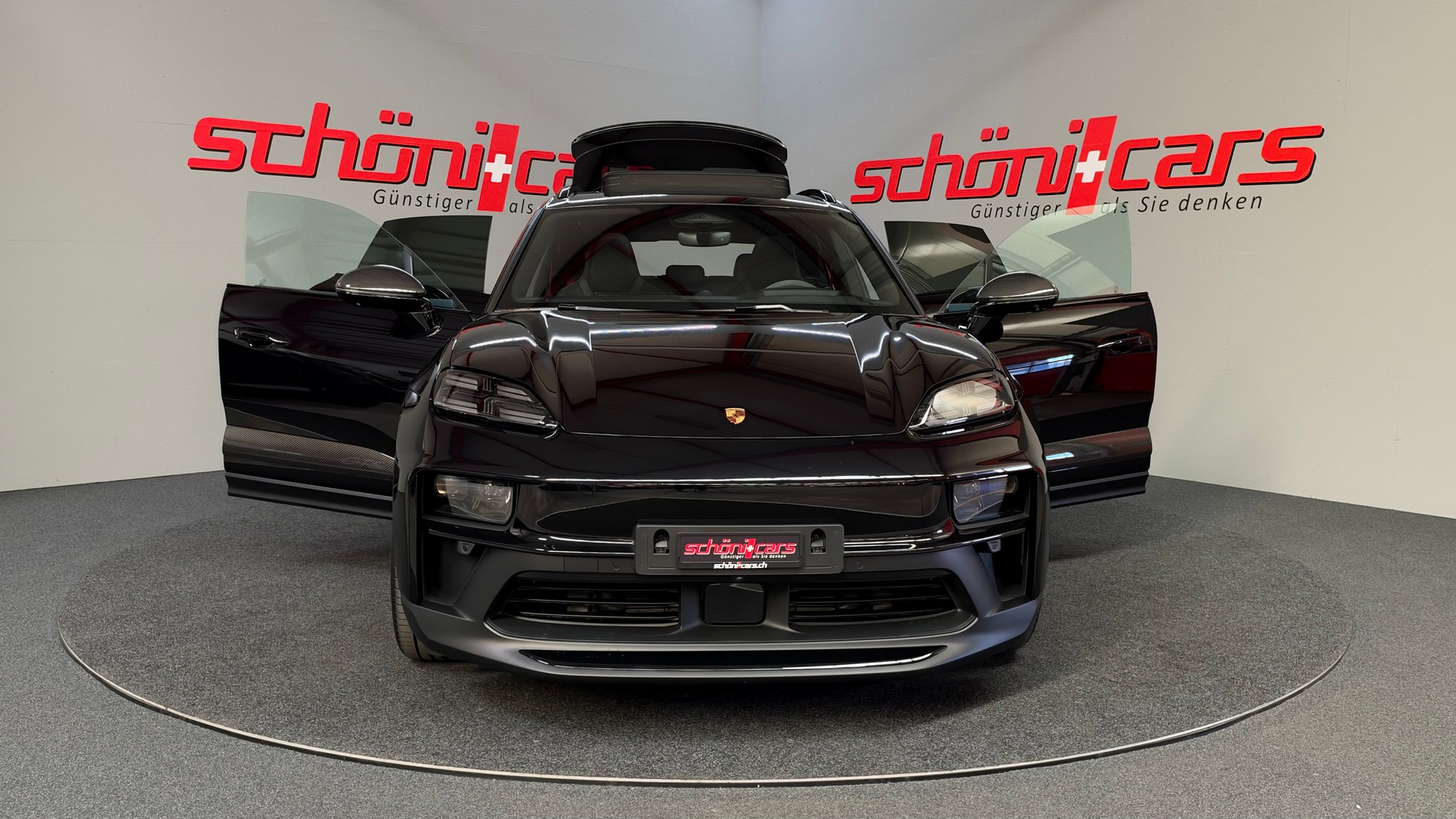 PORSCHE Macan 4 GTS 100kWh-image-9