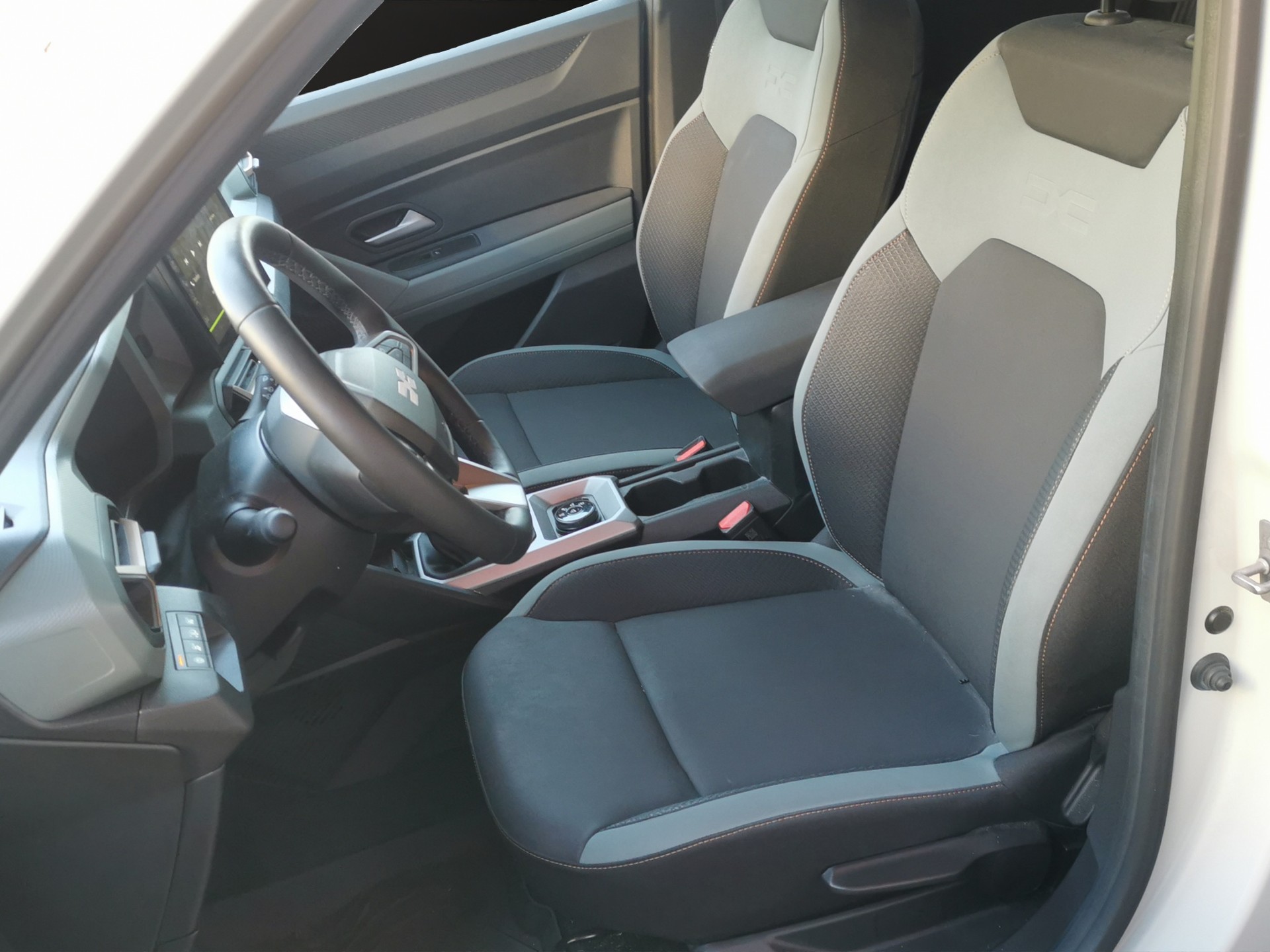 DACIA Duster TCe 130 48V Extreme 4x4-image-9