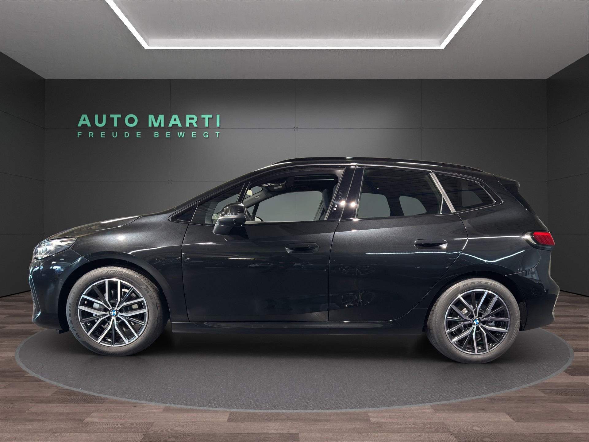BMW 2er Reihe U06 Active Tourer 220i paddles-image-1