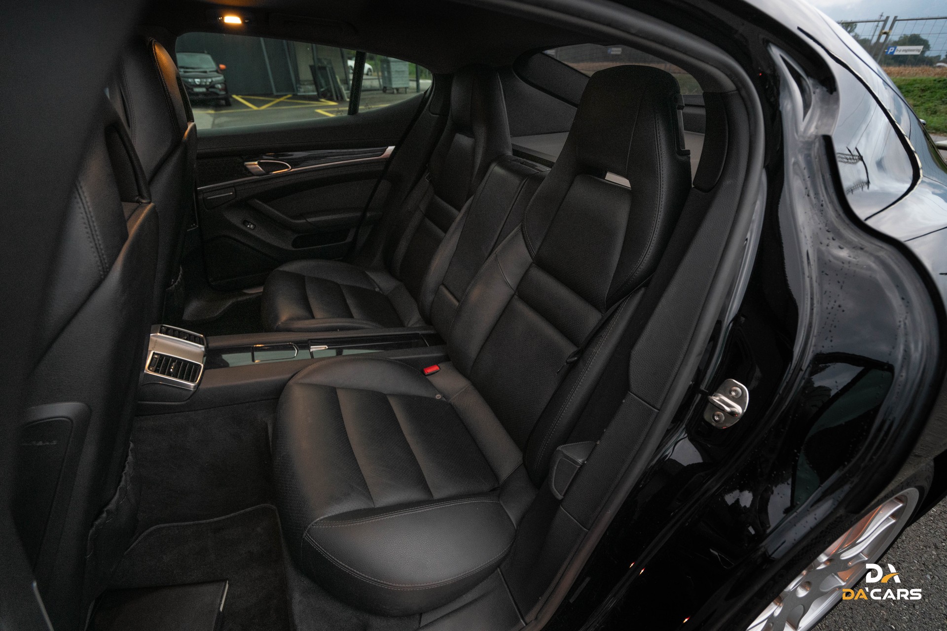 PORSCHE Panamera 4 3.6 PDK-image-6