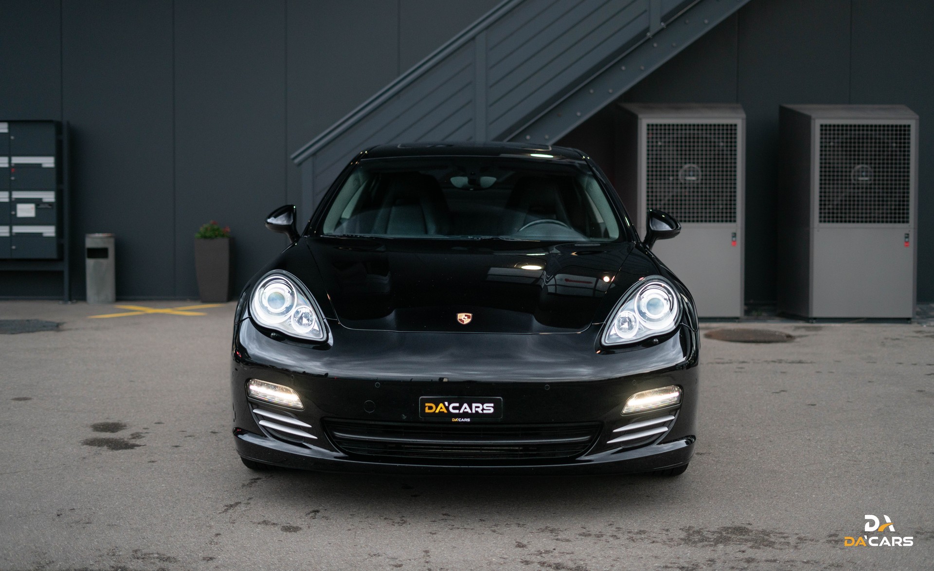 PORSCHE Panamera 4 3.6 PDK-image-1