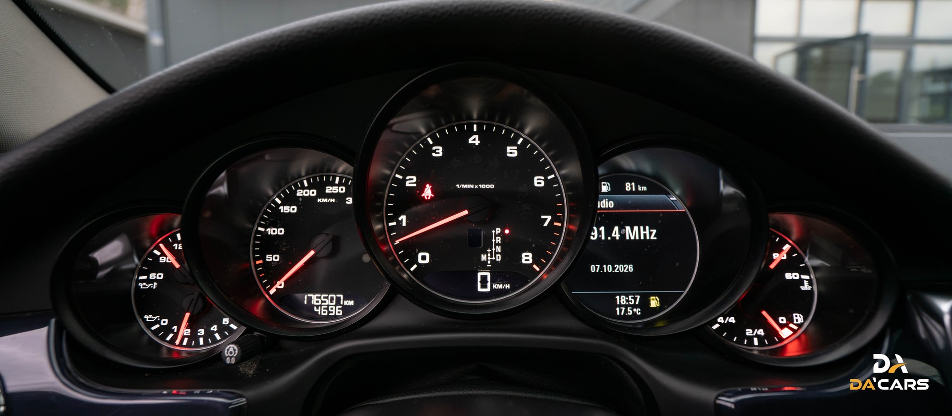 PORSCHE Panamera 4 3.6 PDK-image-9
