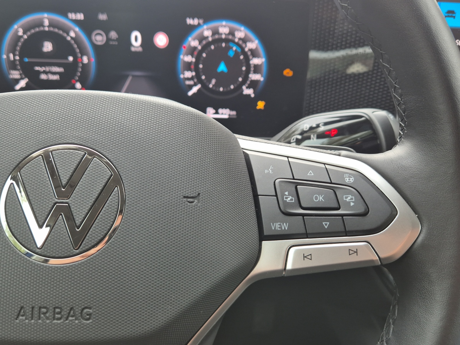VW Passat Variant 2.0 TDI evo Business DSG-image-20